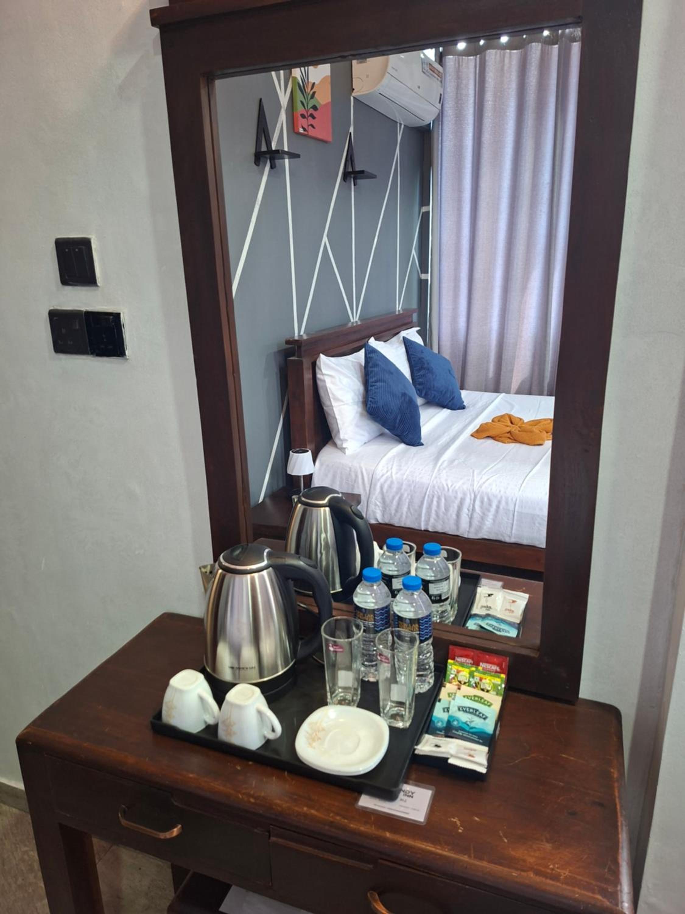 Standard Double Room with Fan - Photo 6