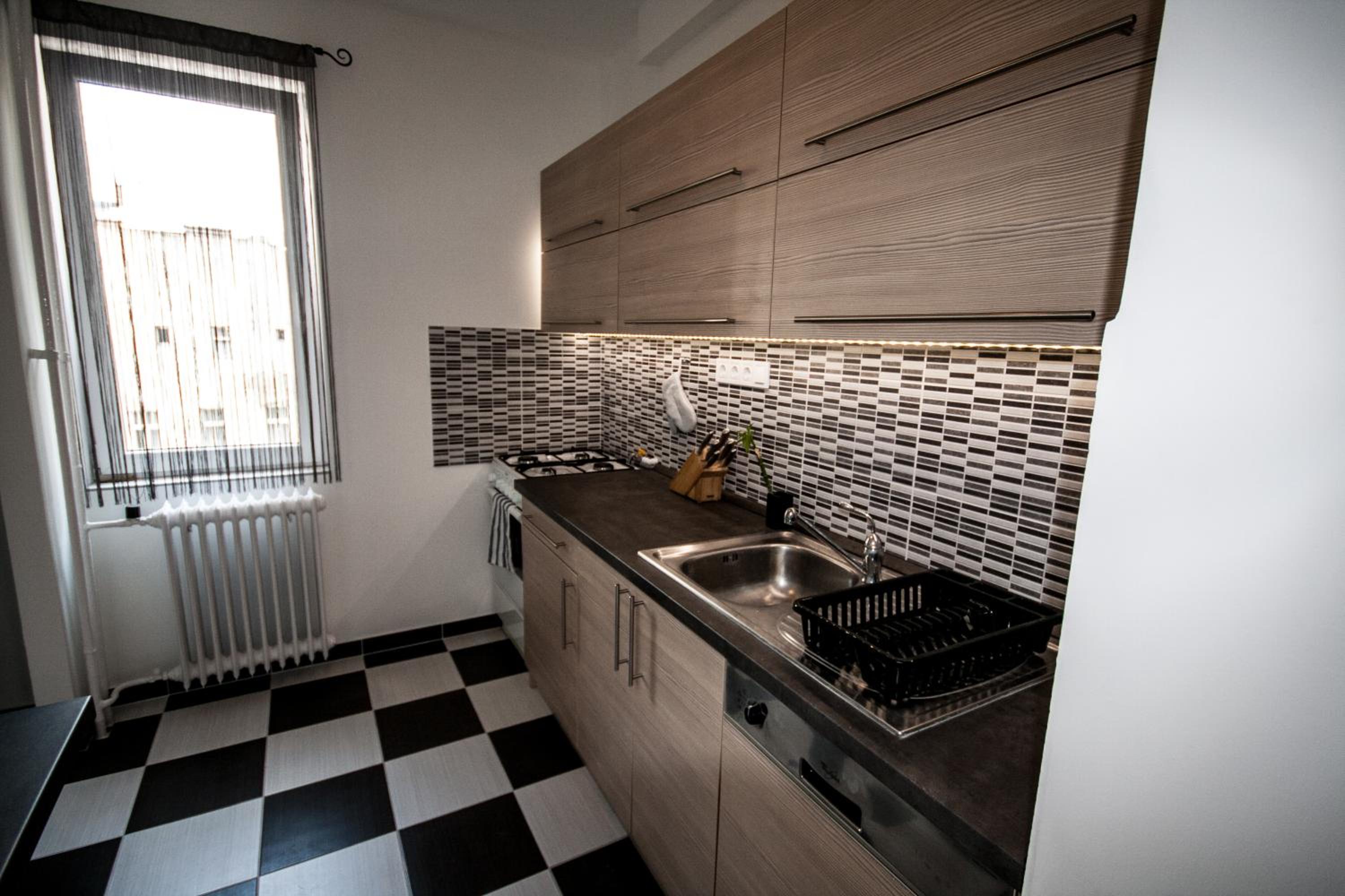 Deluxe Apartment - Photo 11