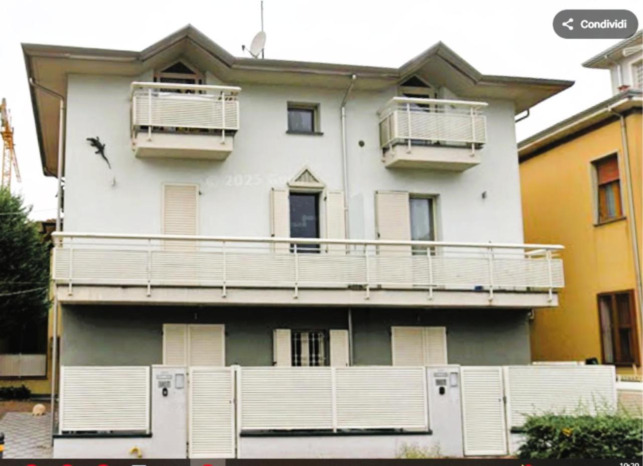 King Room with Balcony photo 1