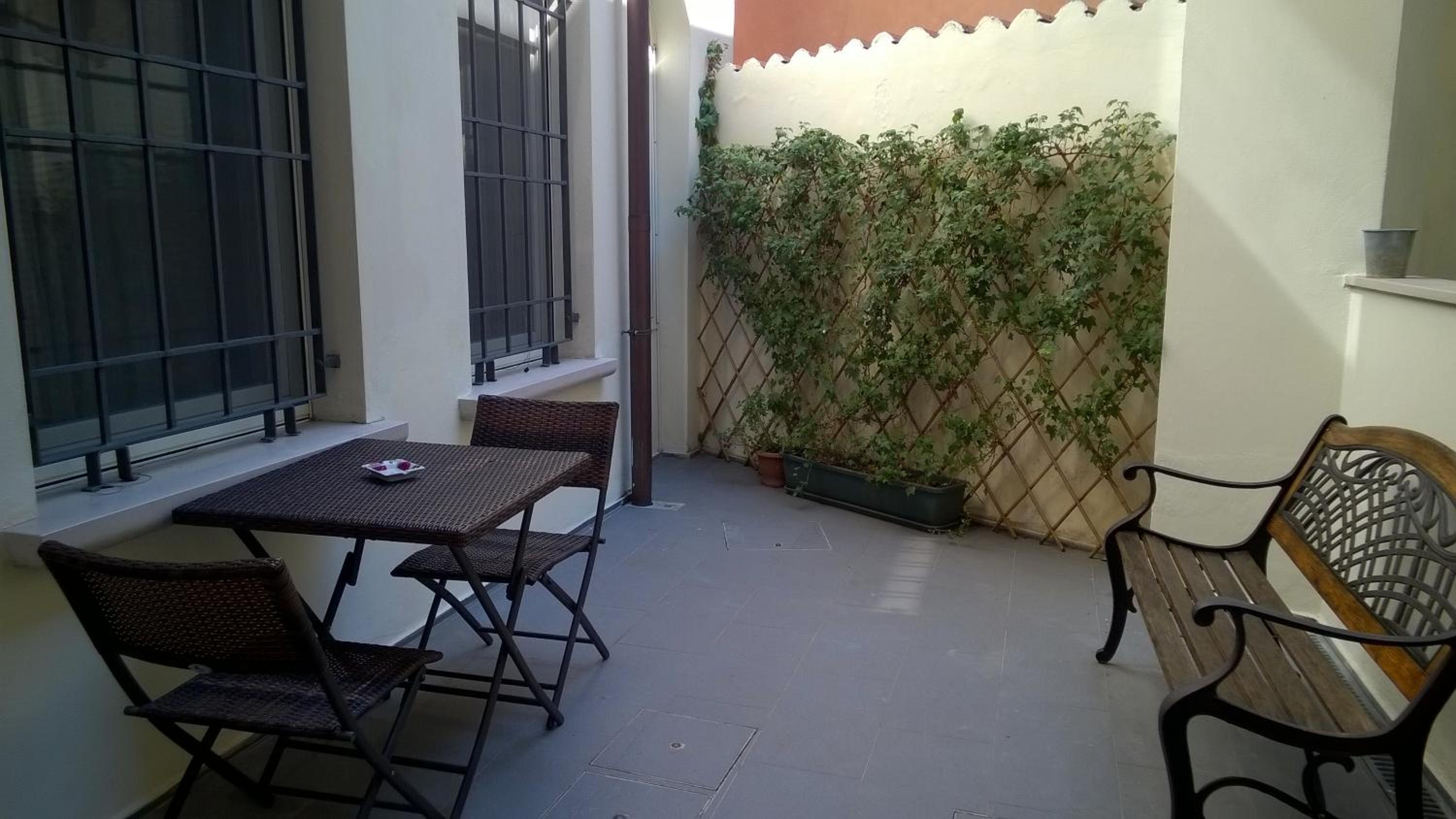 Double Room - Photo 14