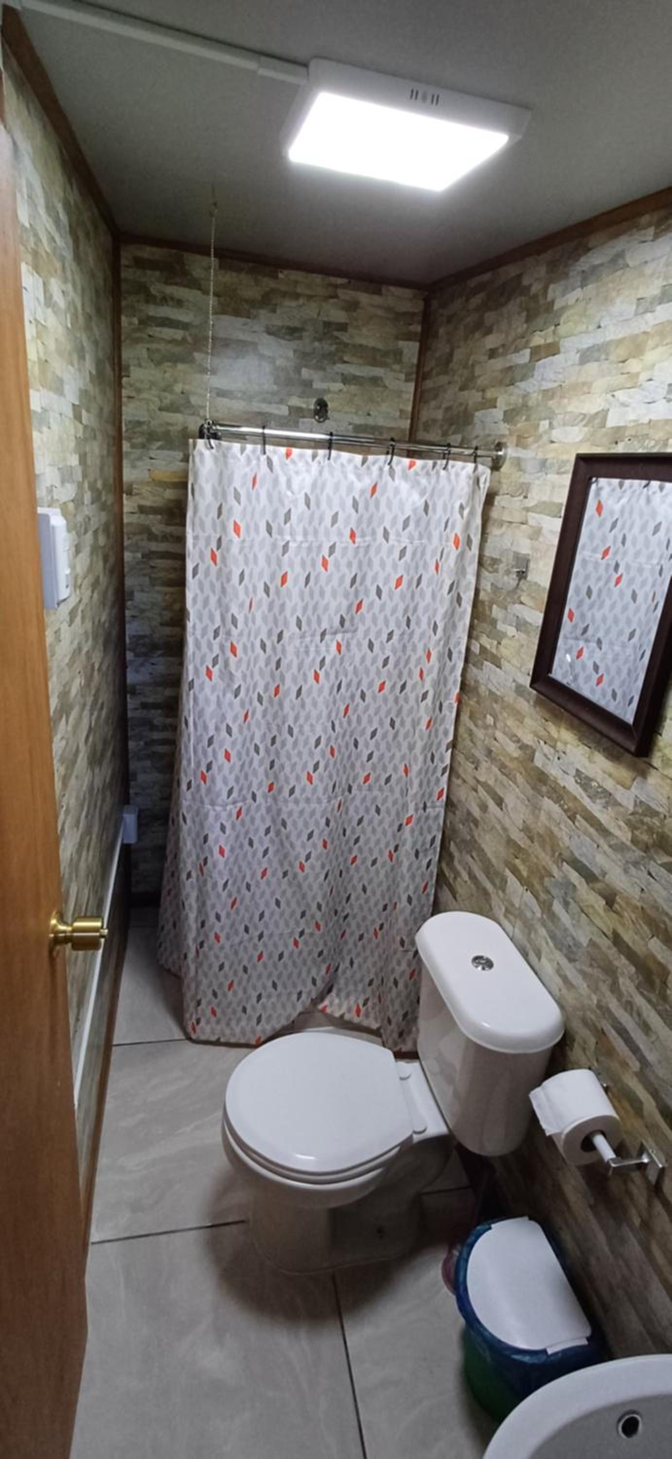 Double Room with Private Bathroom photo 3