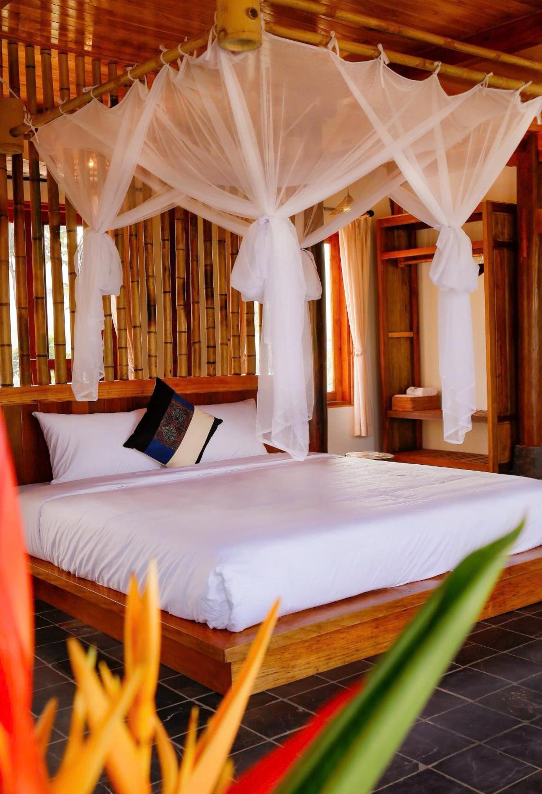 Two-Bedroom Villa - Photo 3