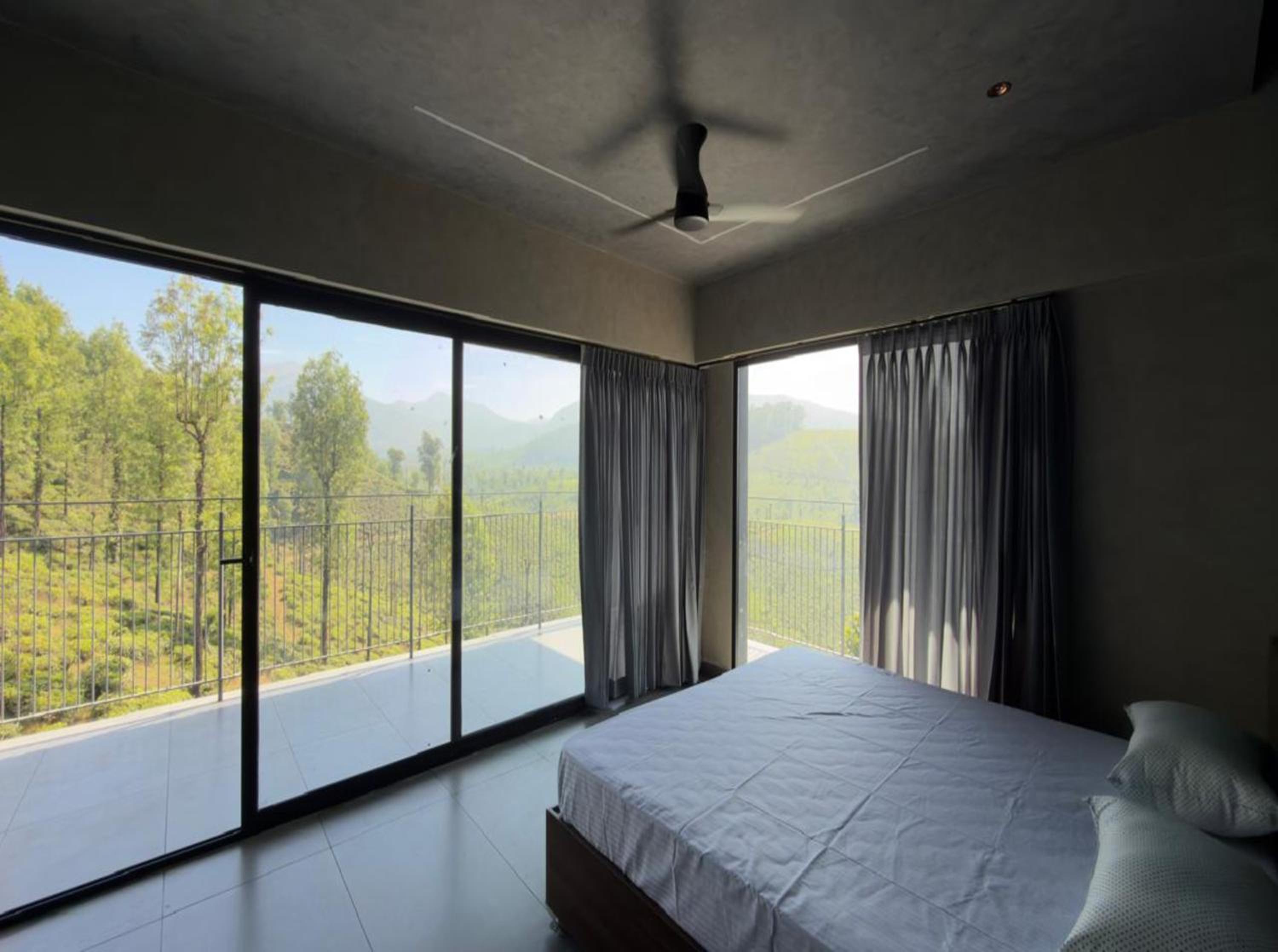 Basic Triple Room photo 2