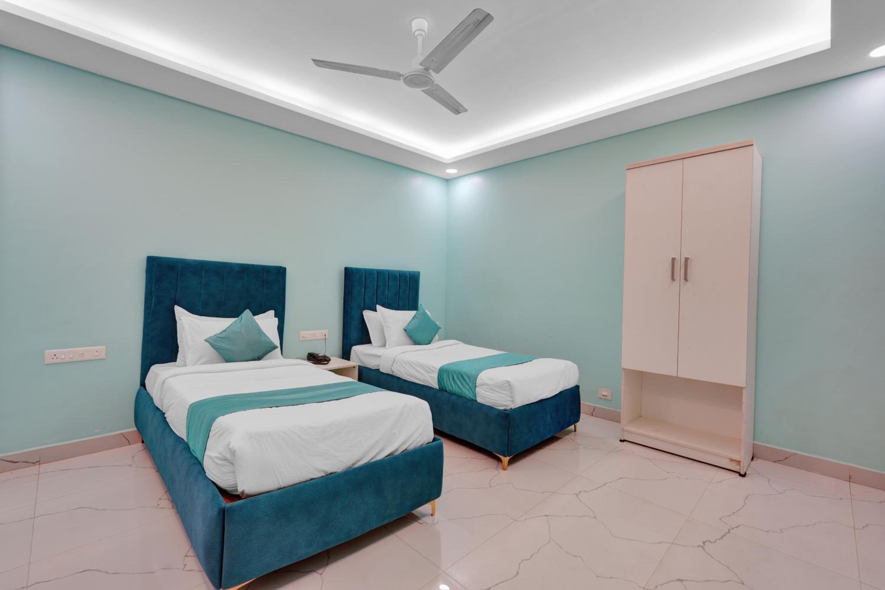 Deluxe Twin Room - Photo 4