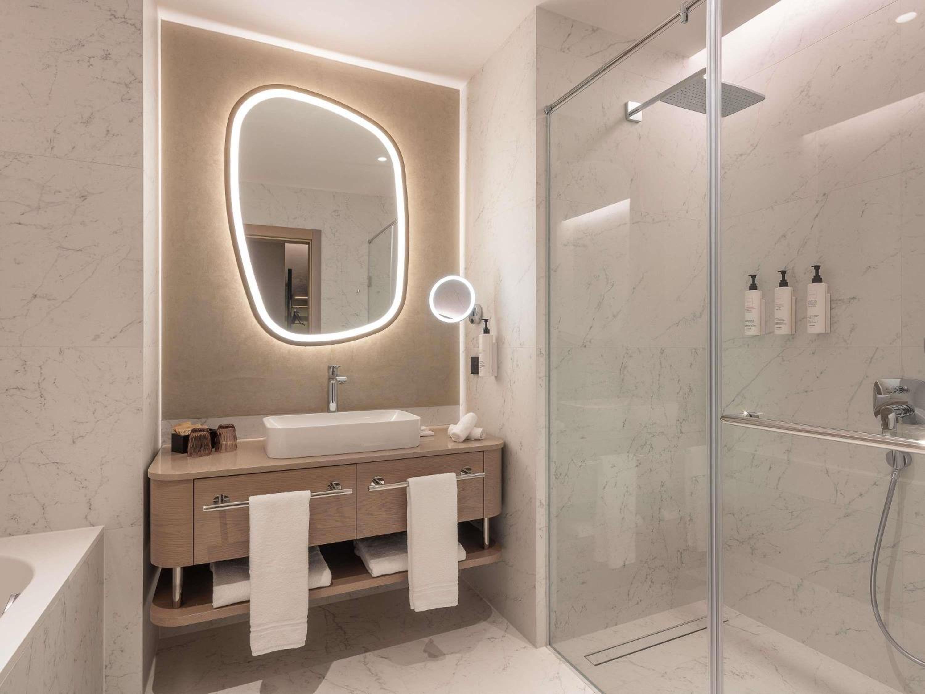 Swiss Deluxe Twin Room photo 1