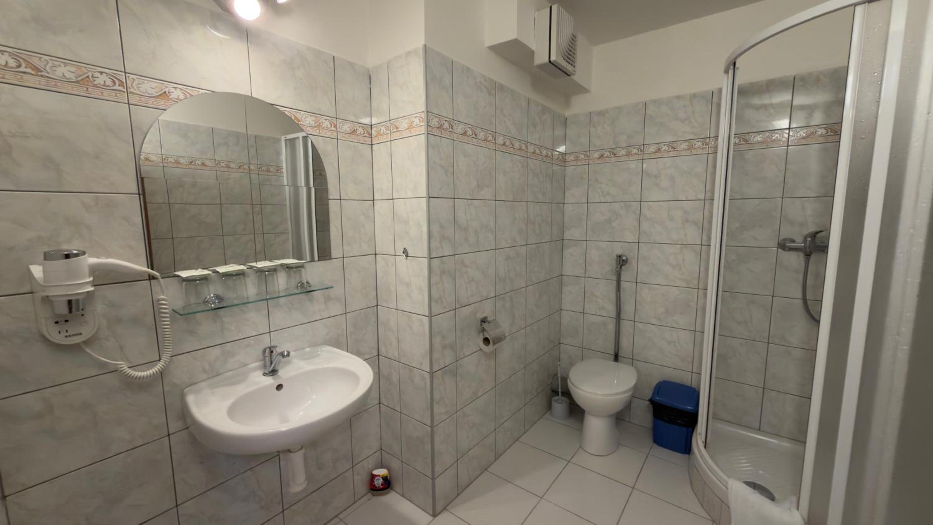 Comfort Quadruple Room