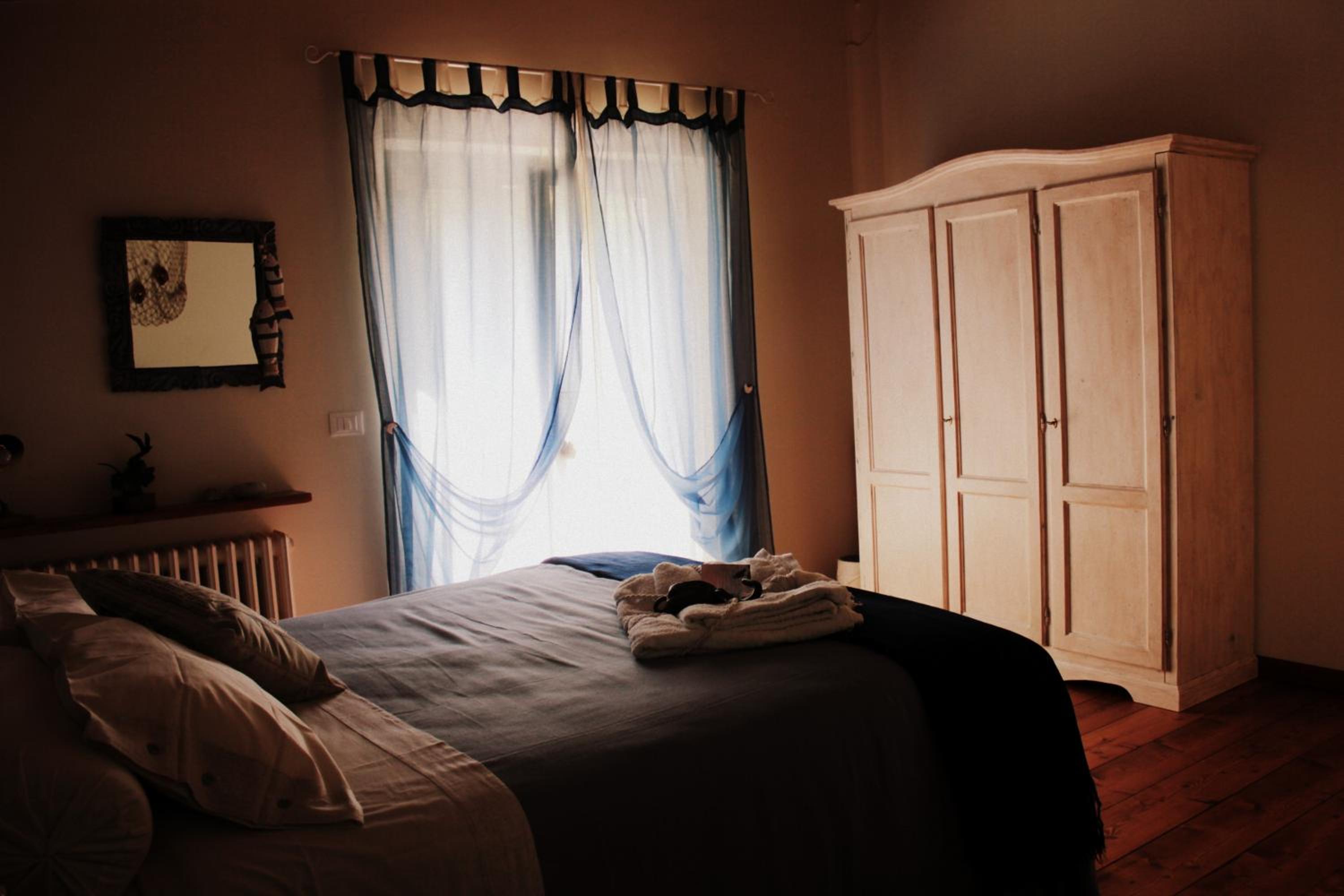 Double Room with Private Bathroom photo 3