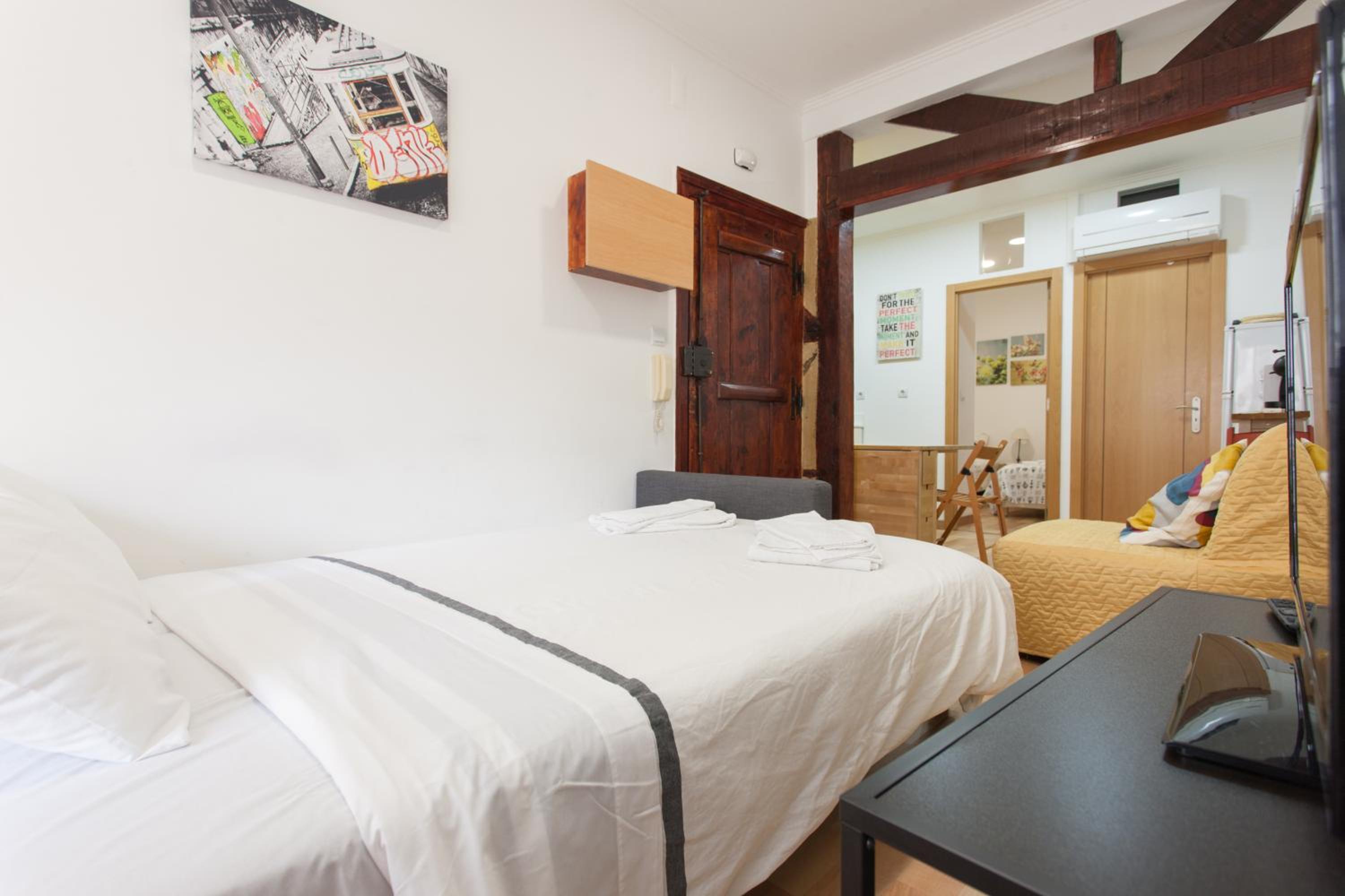 Superior Apartment photo 2