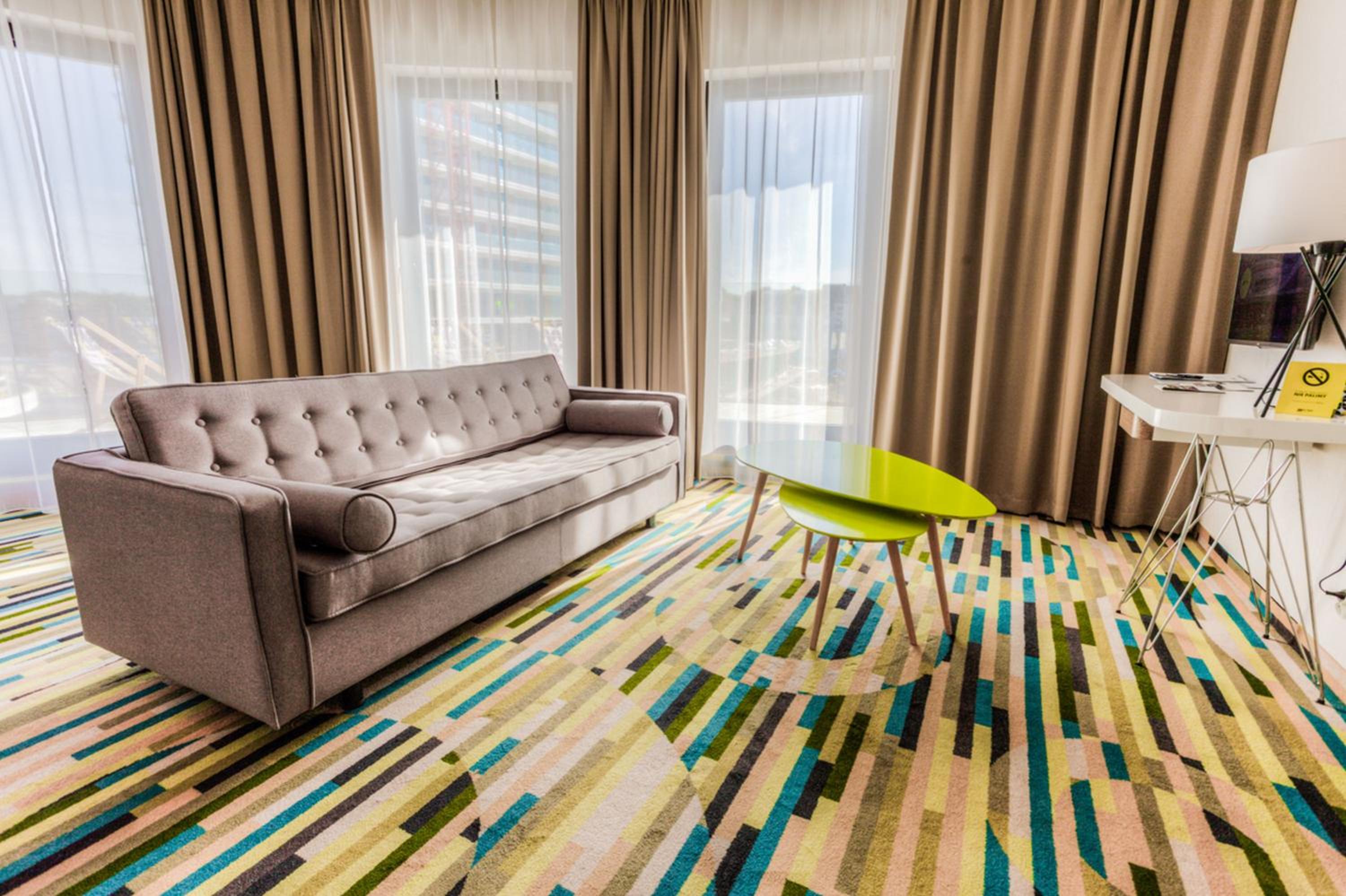 Deluxe Suite with Partial Sea View photo 1