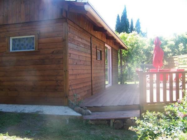 Two-Bedroom House - Photo 2