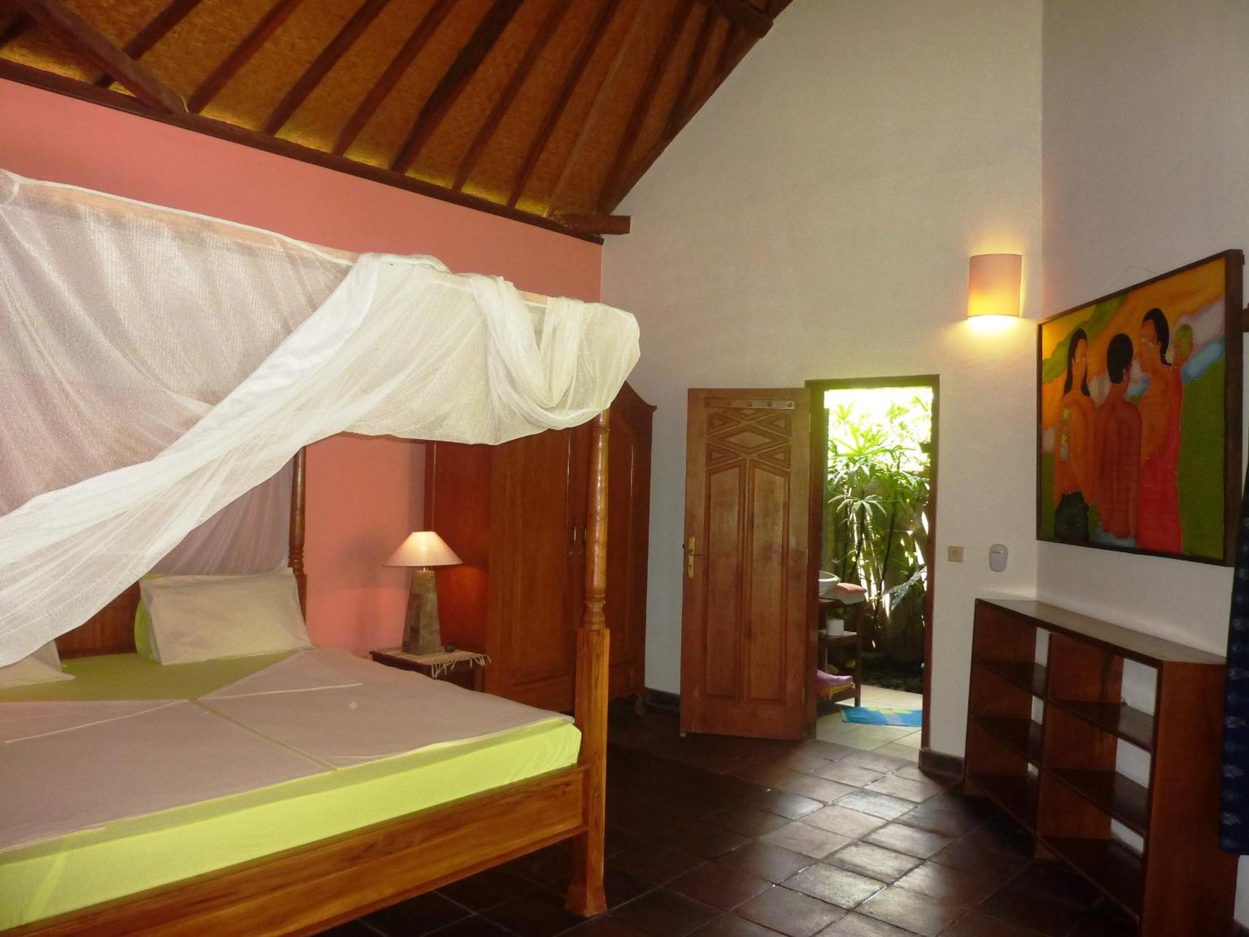 One-Bedroom Bungalow photo 1