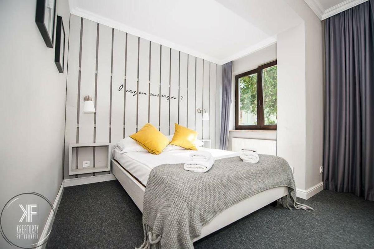 Double or Twin Room photo 3