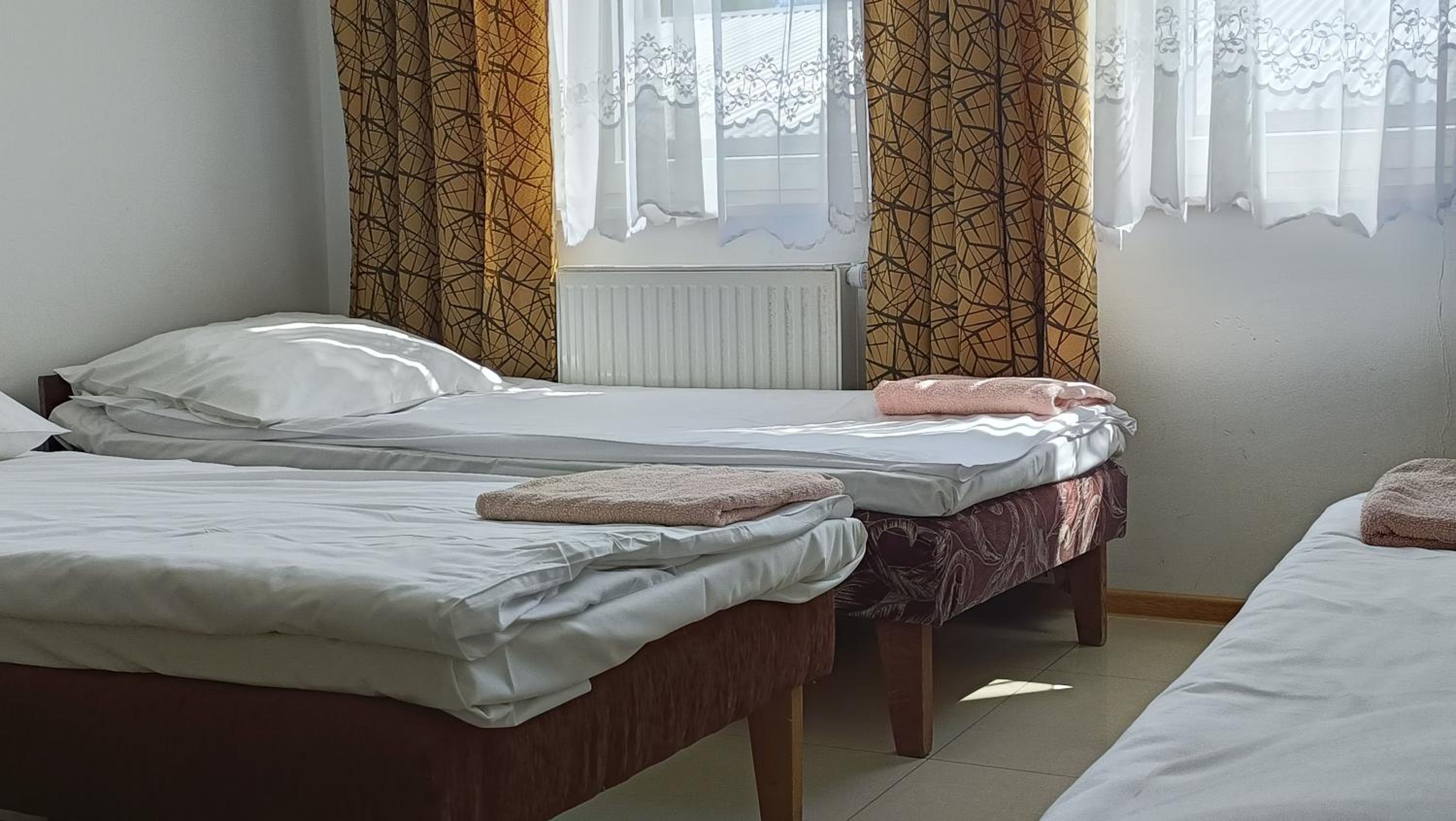 Basic Triple Room