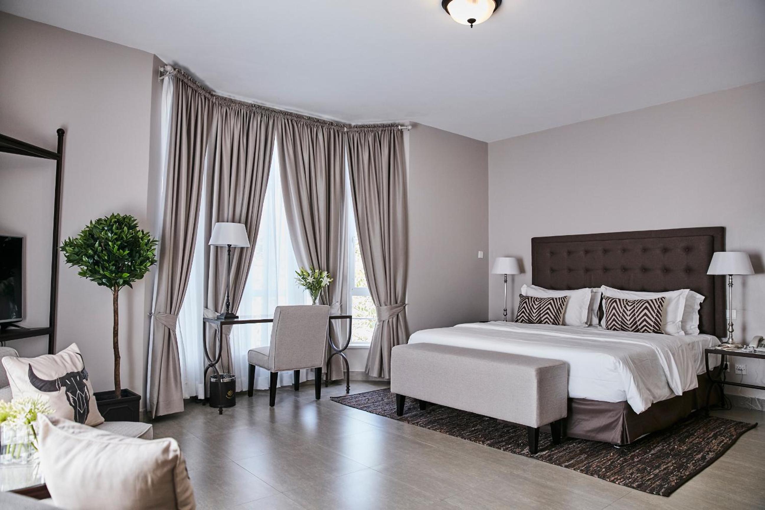 Three-Bedroom Executive Residence