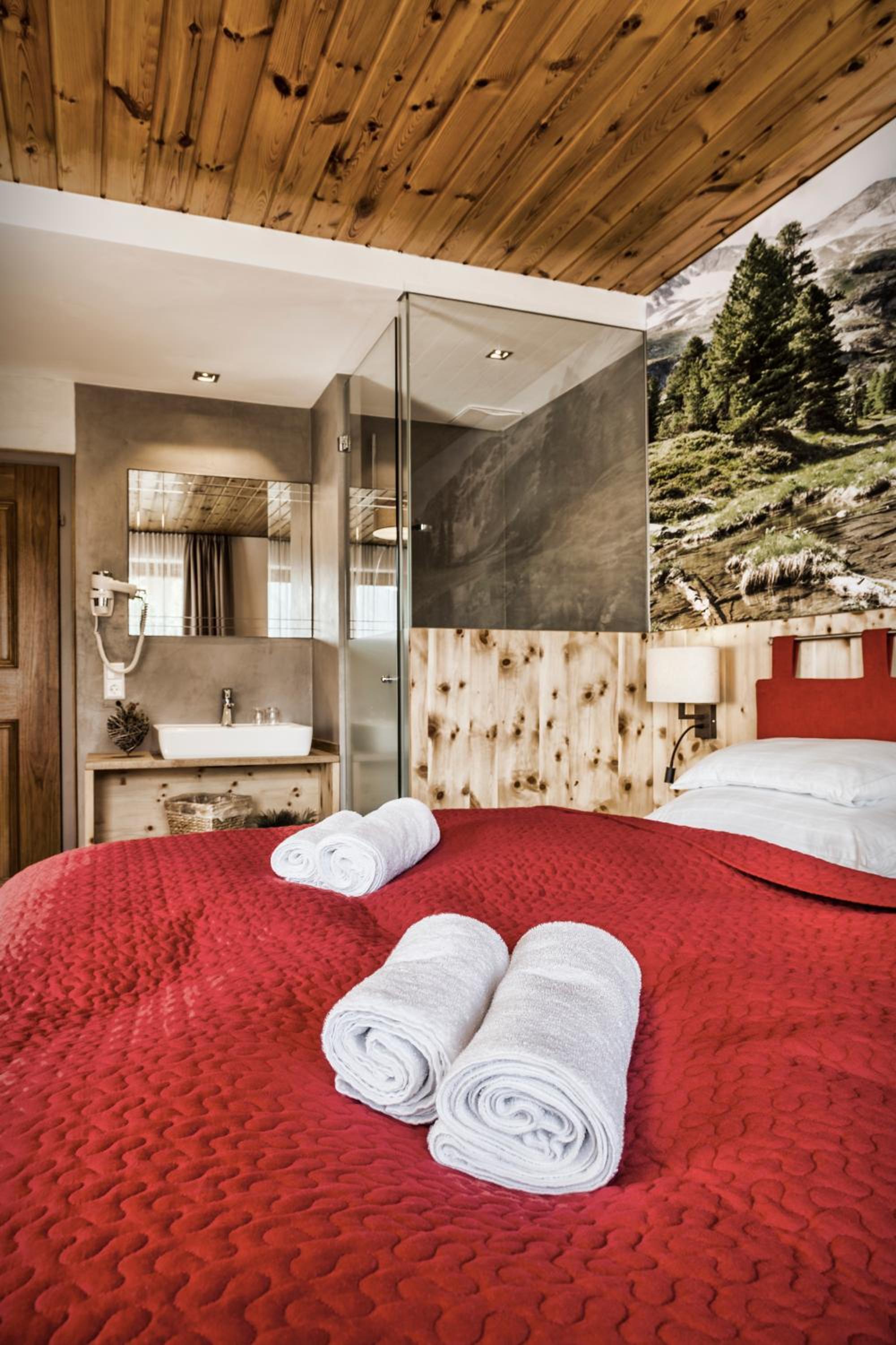 Double Room - Photo 5