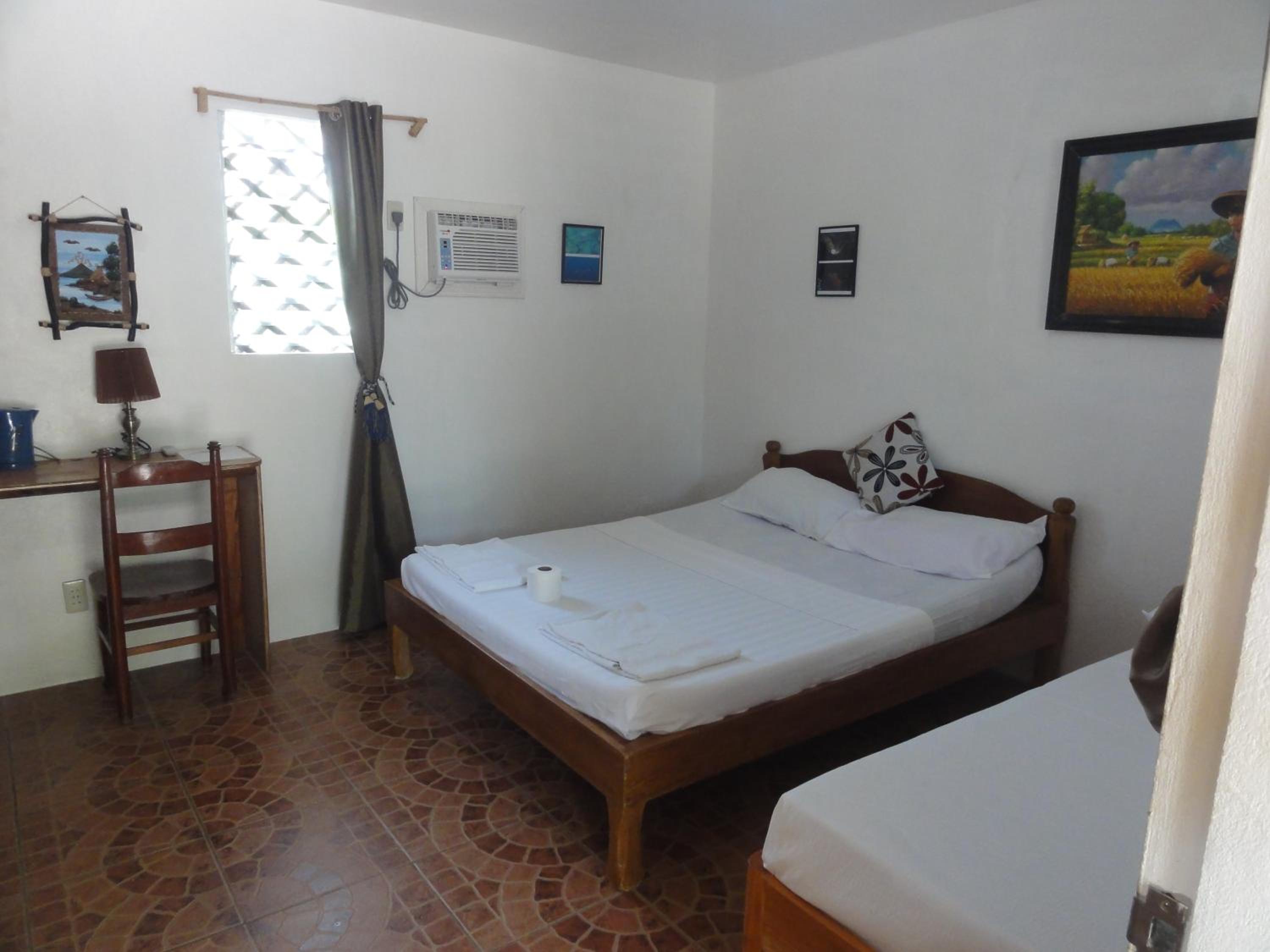 Resort View Room - Photo 7