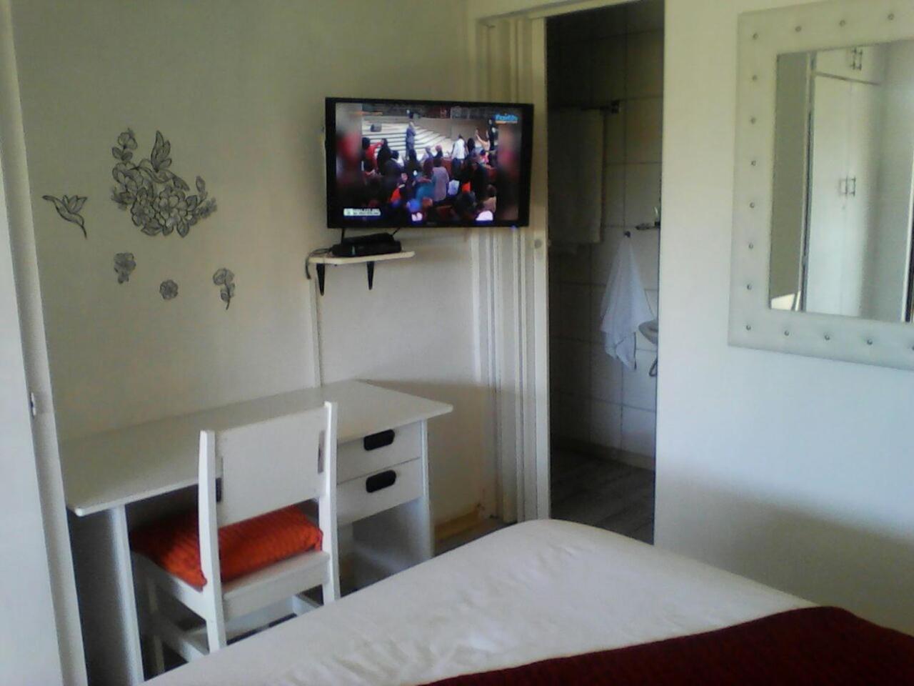 Deluxe Double Room - Photo 3