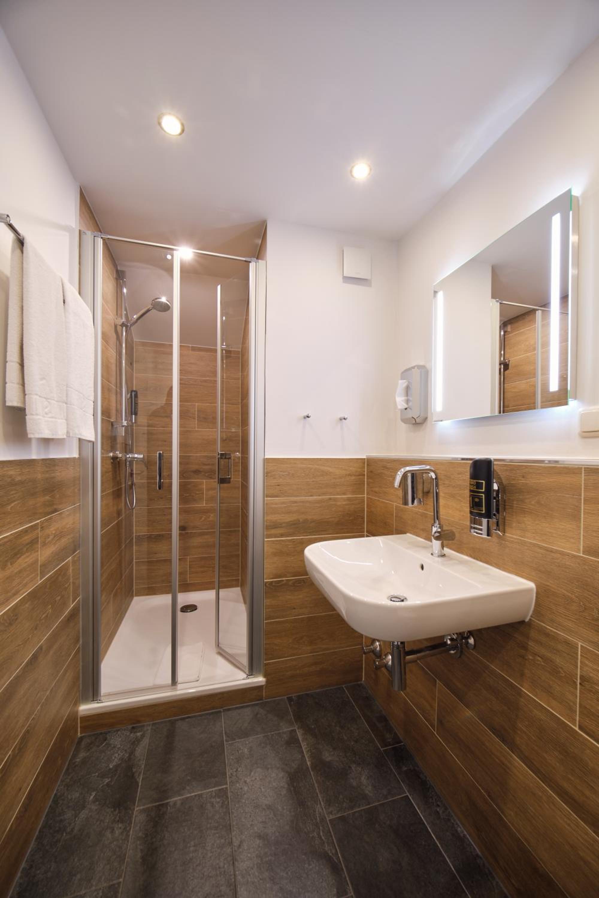 Business Single Room with Balcony photo 2