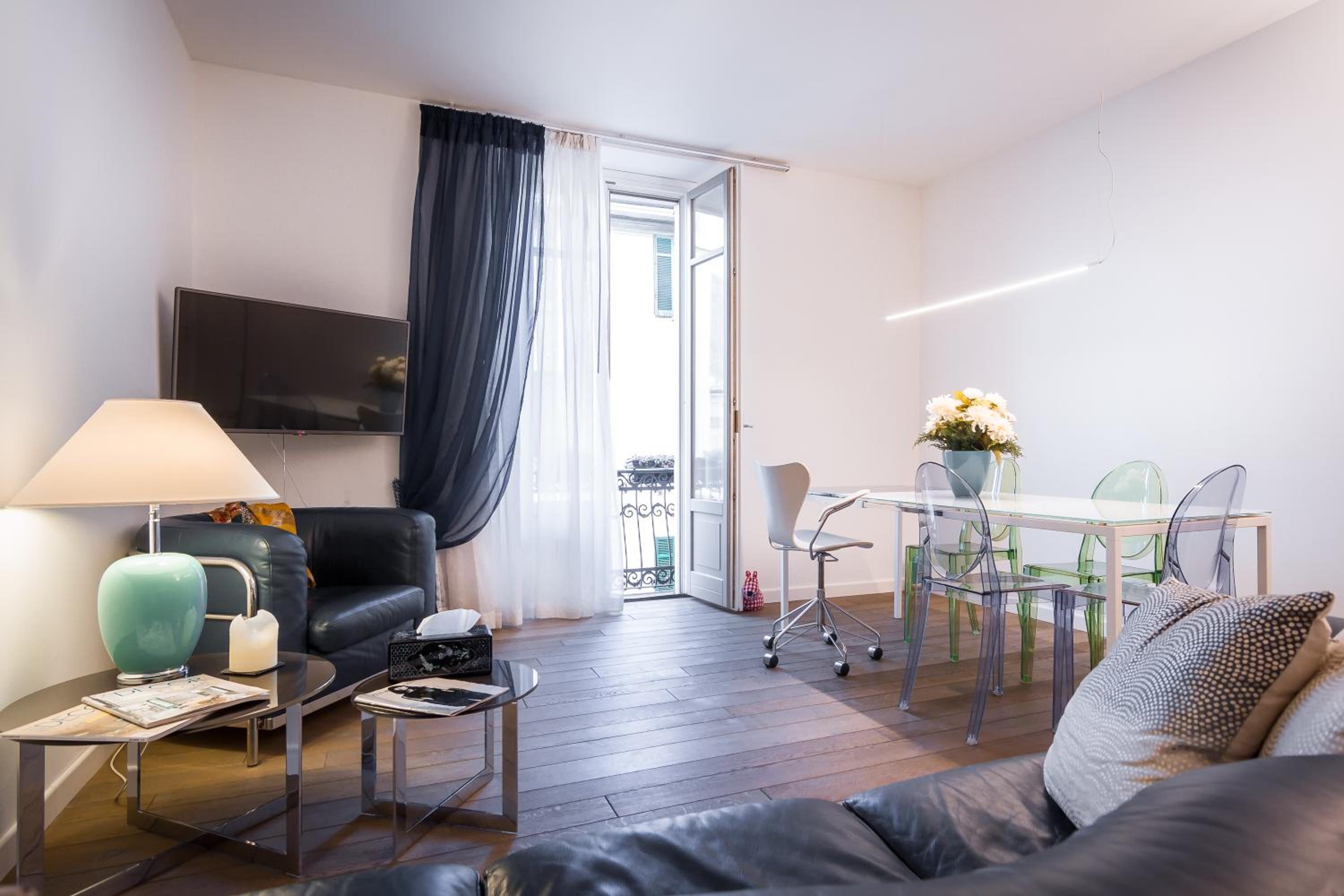 Deluxe Apartment photo 1