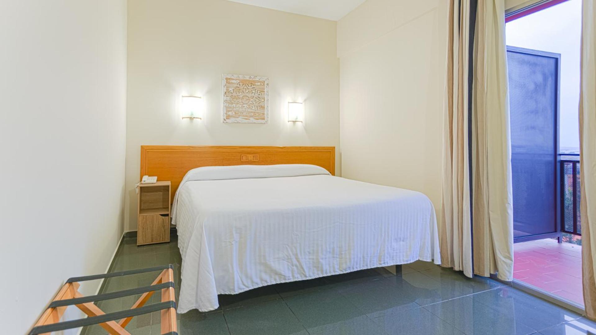 Double Room with Terrace and Parking