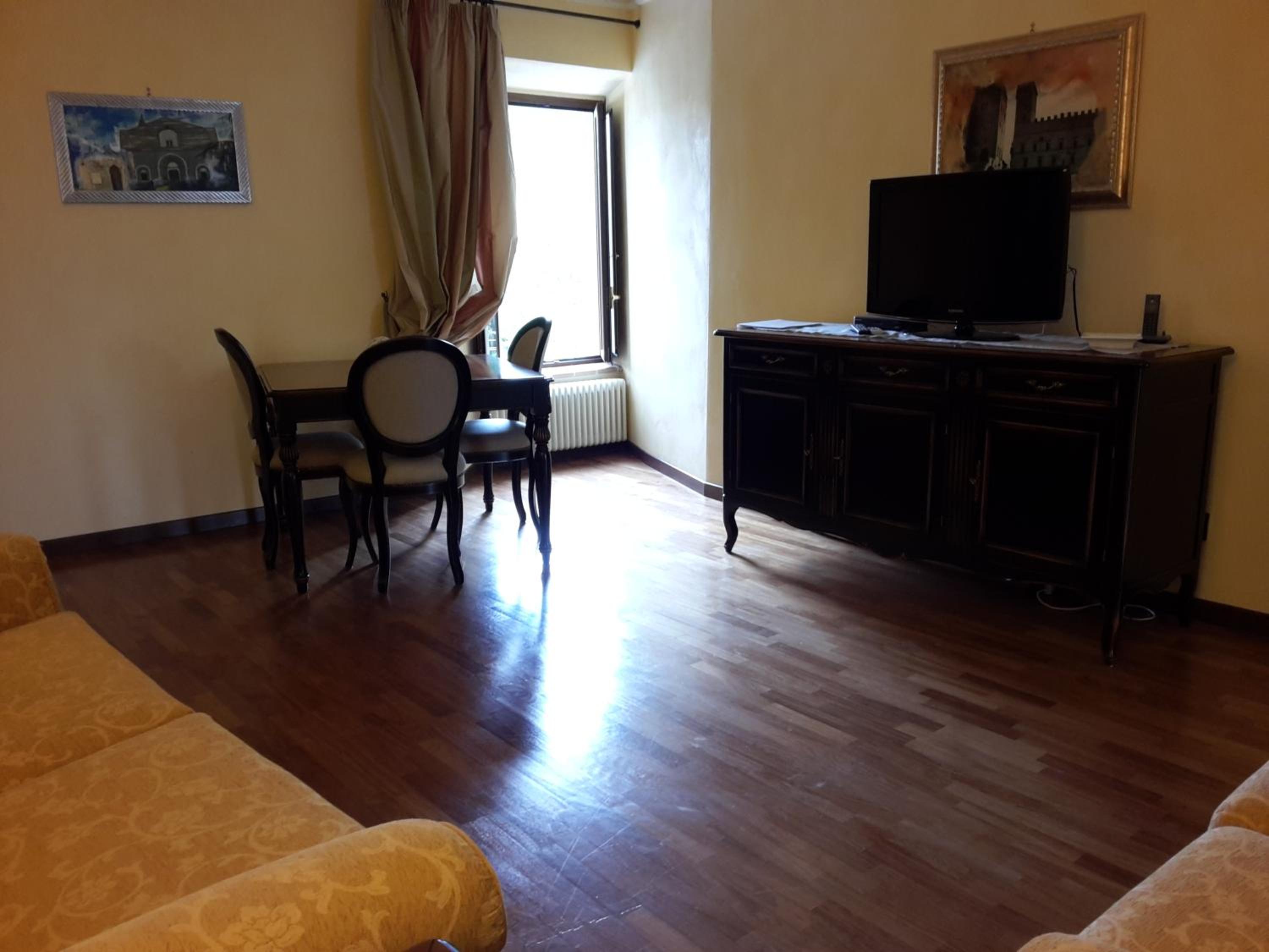 Executive One-Bedroom Apartment photo 3