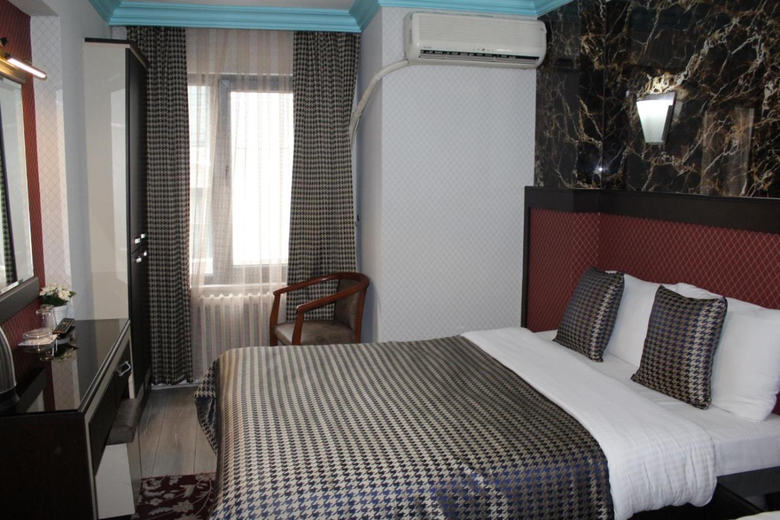 Large Single Room photo 1