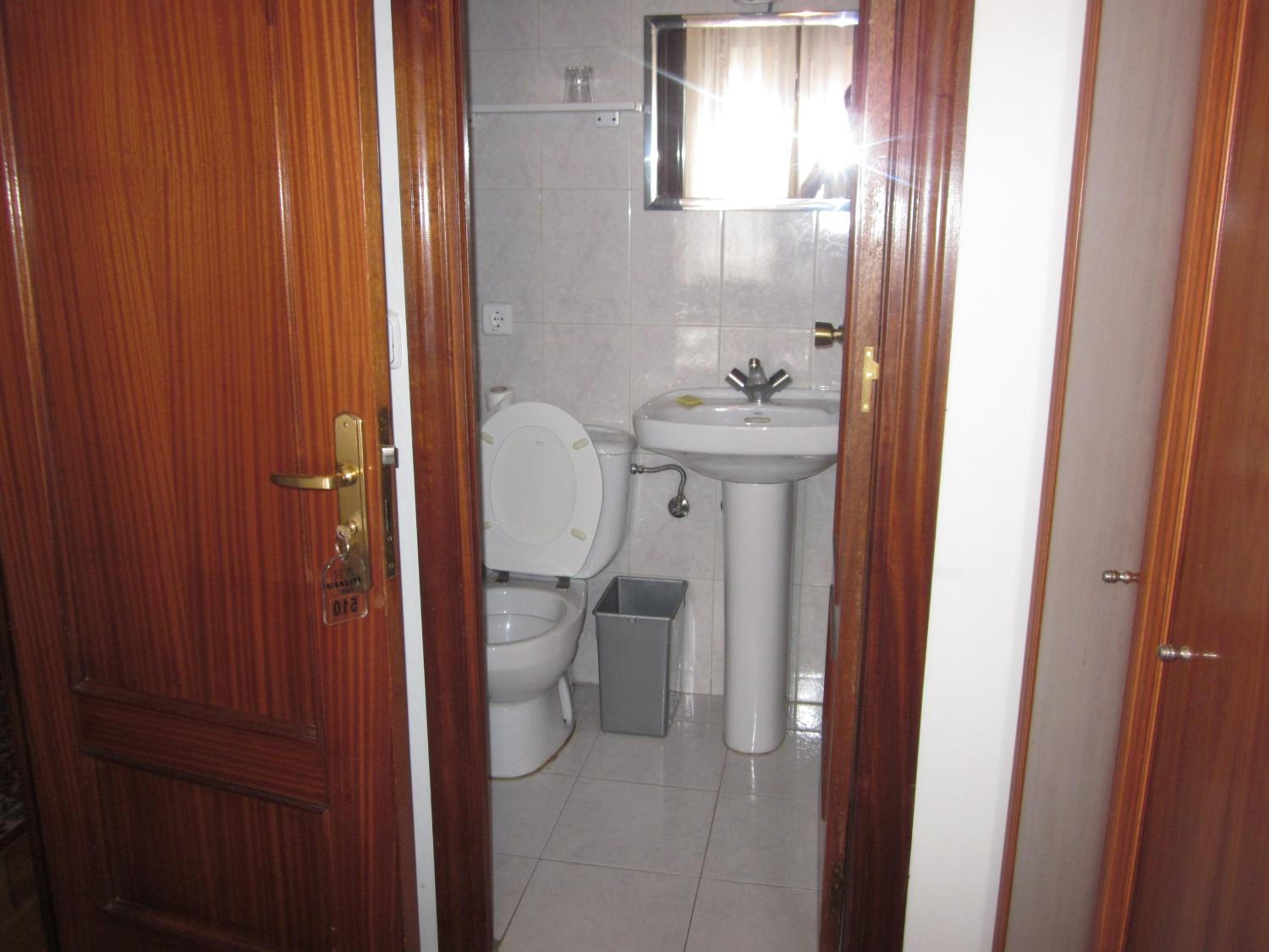 Single Room photo 3