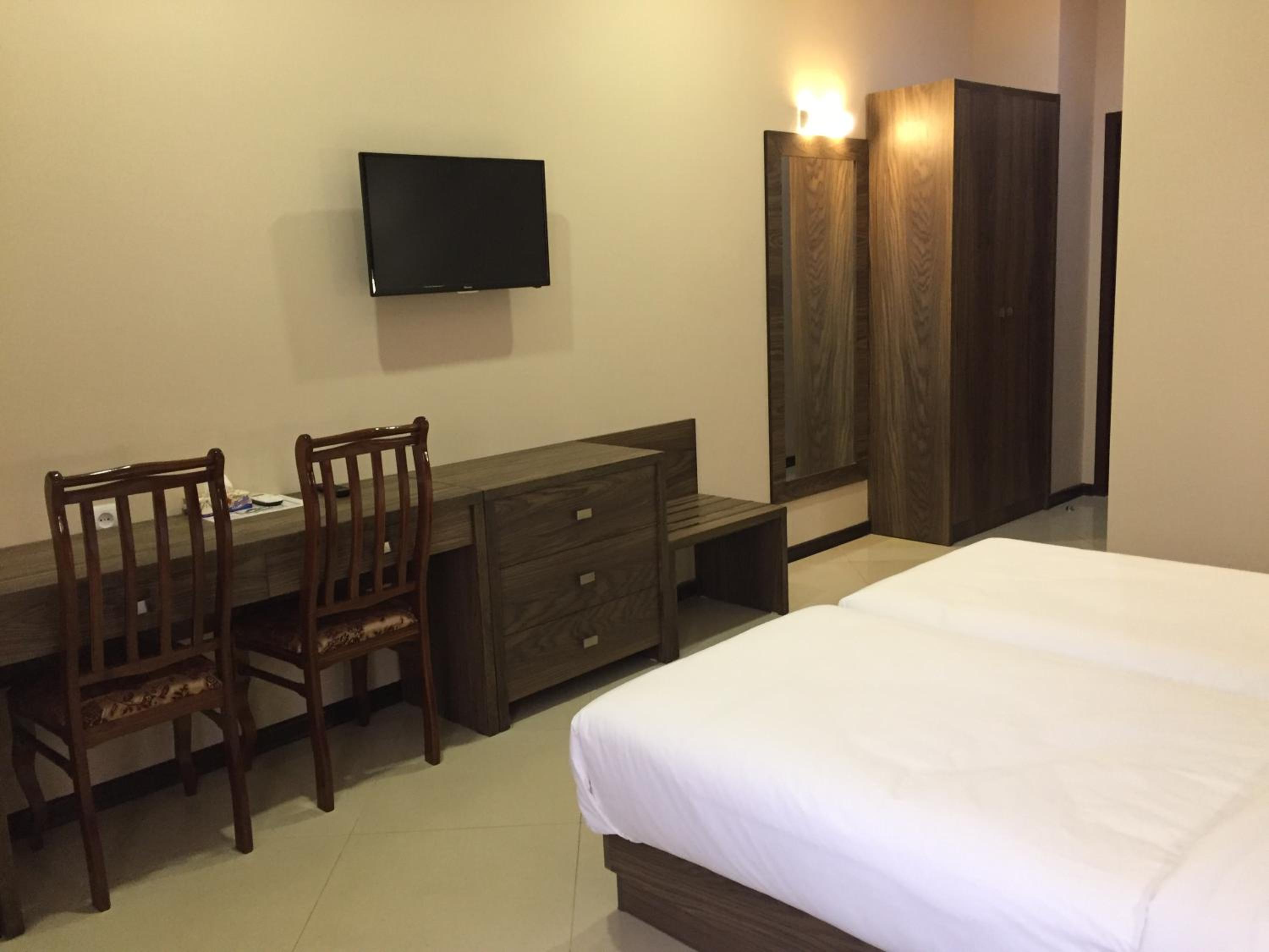 Standard Twin Room photo 3