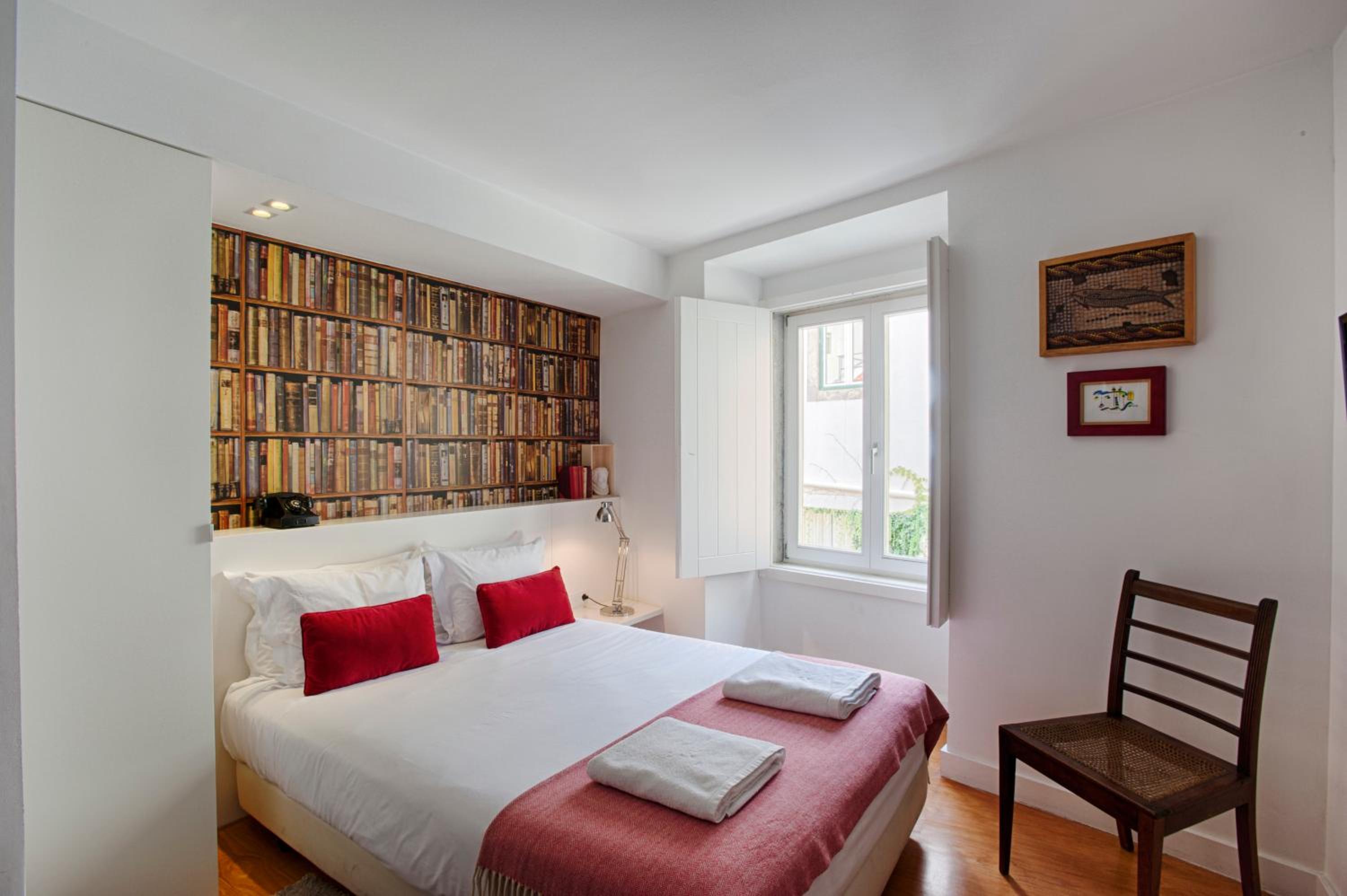 Double or Twin Room with Street View photo 3