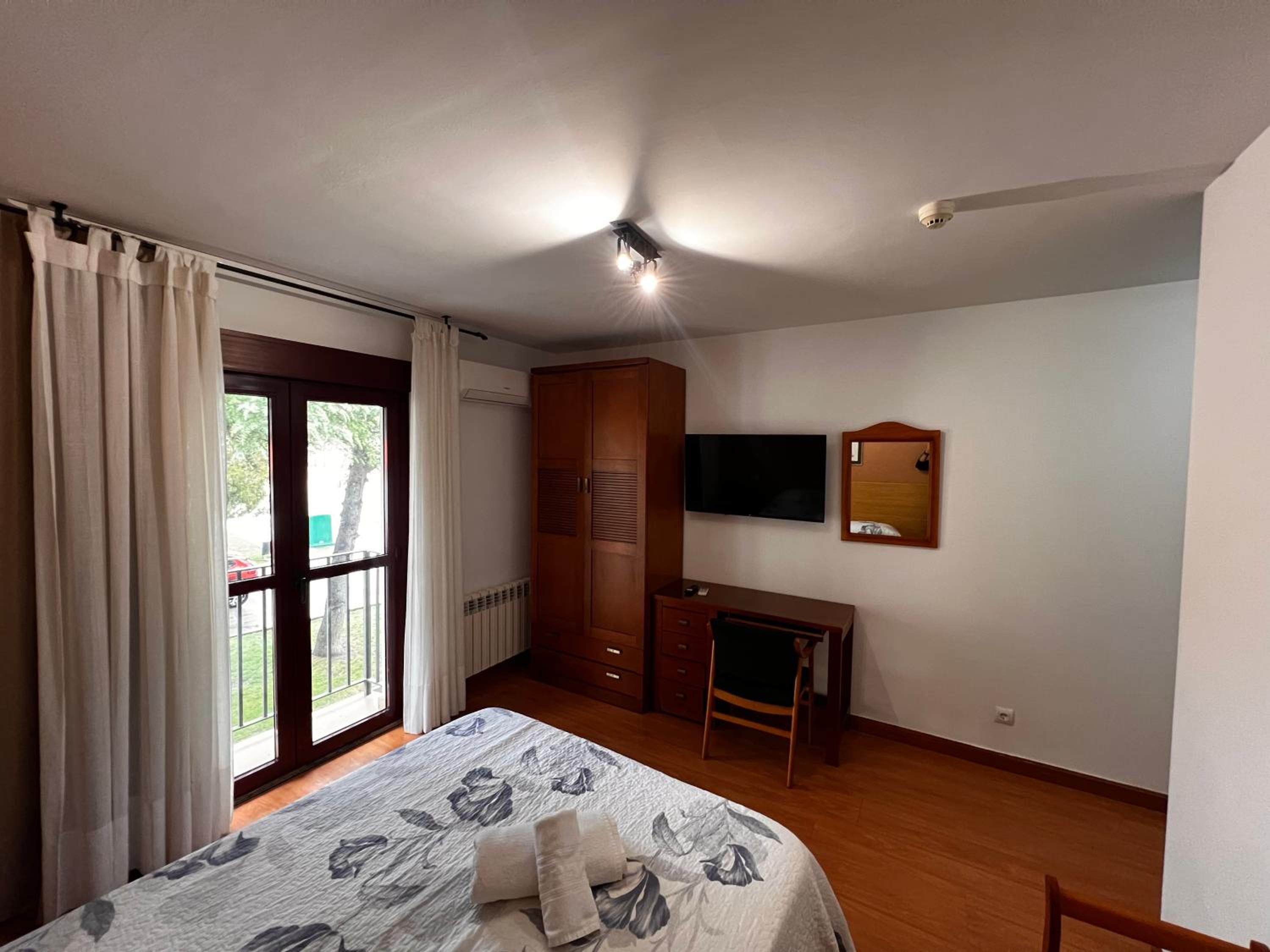 Queen Room with Balcony
