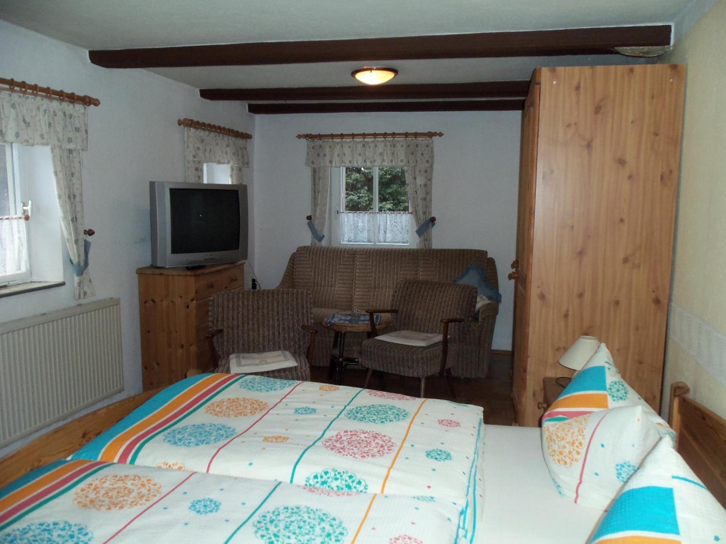 Family Room photo 3