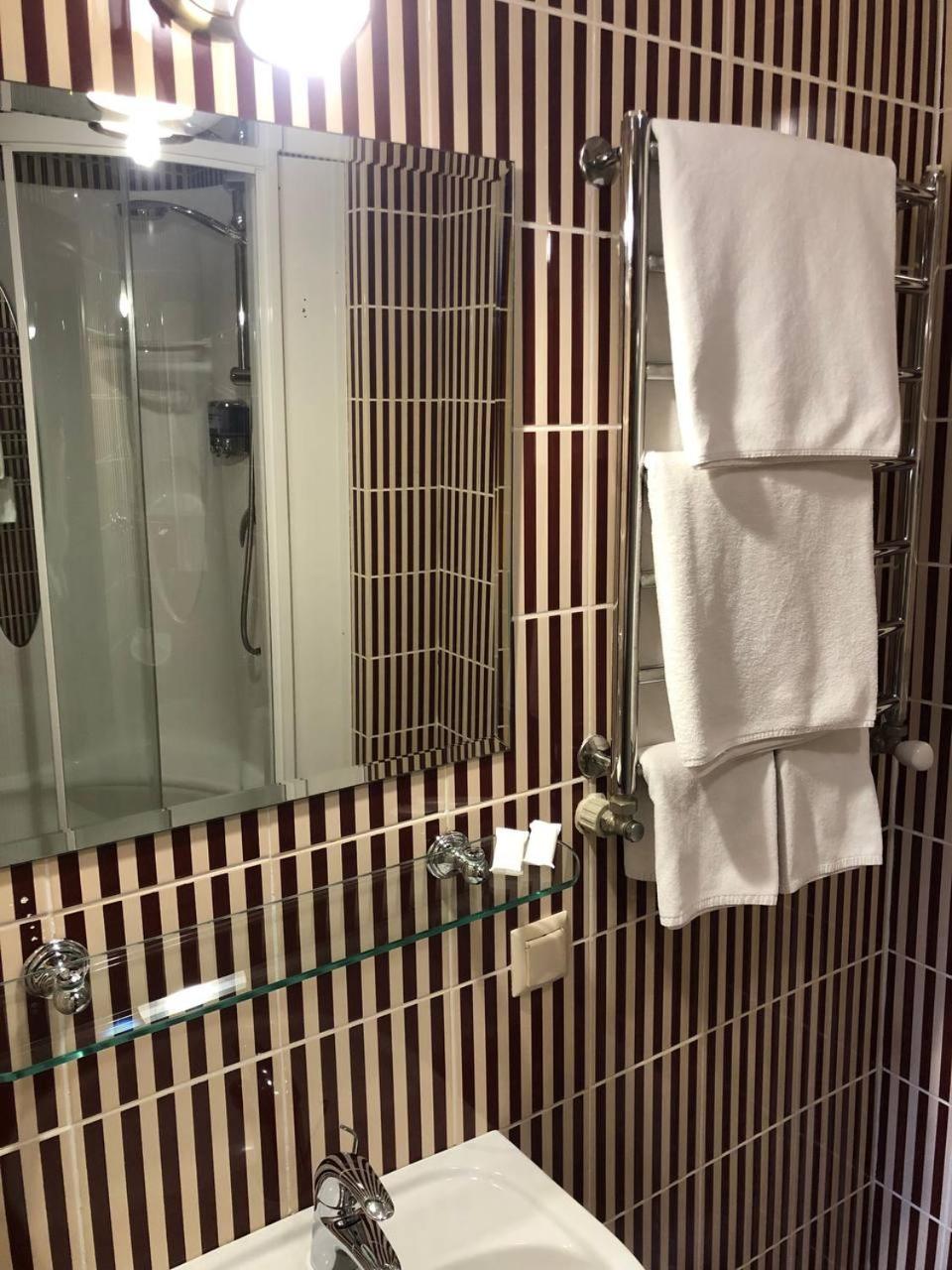 Large Double Room, photo 6