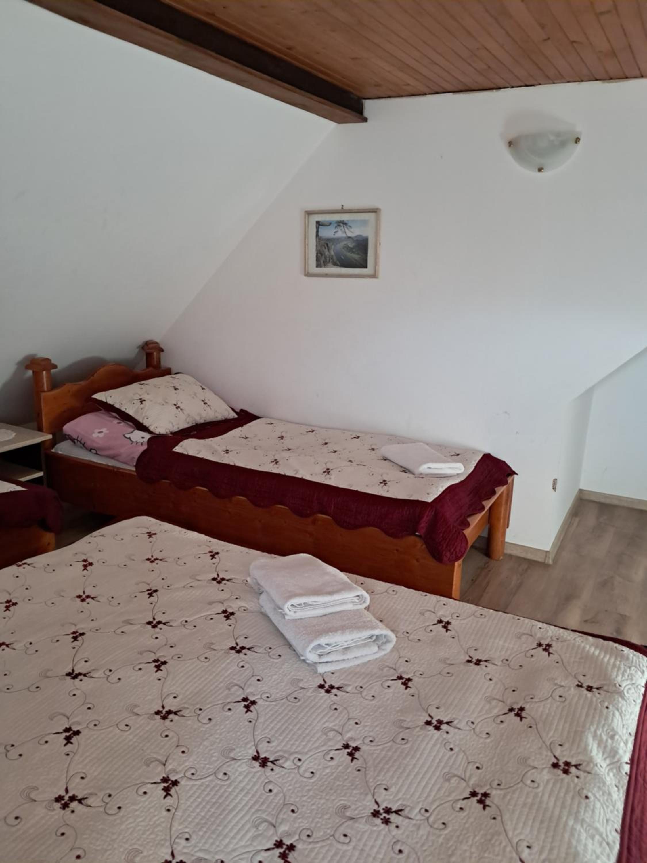 Mixed Dormitory Room photo 3