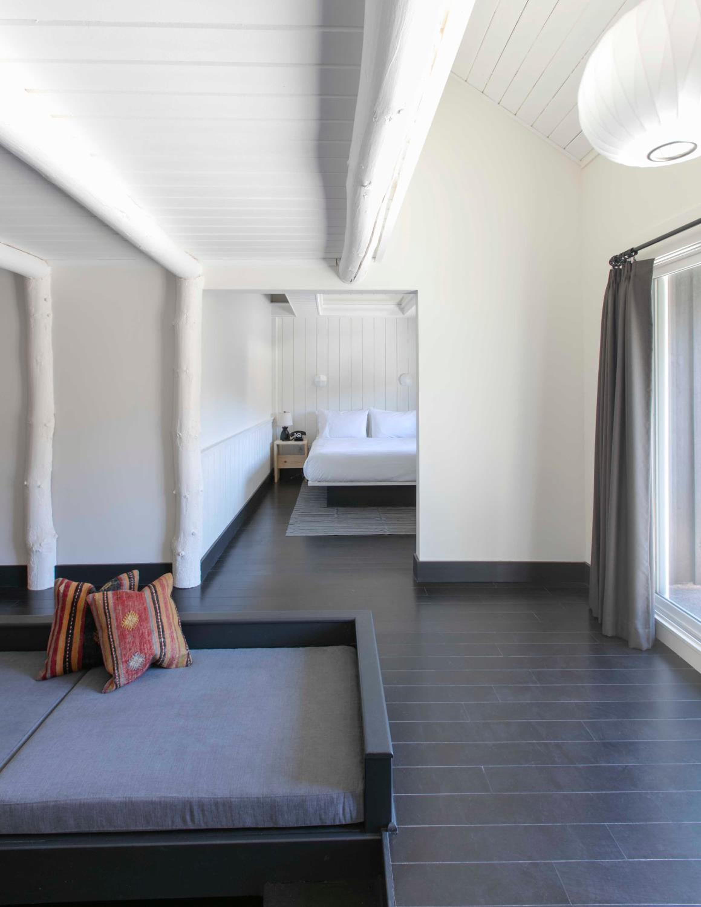Scribner Suite 