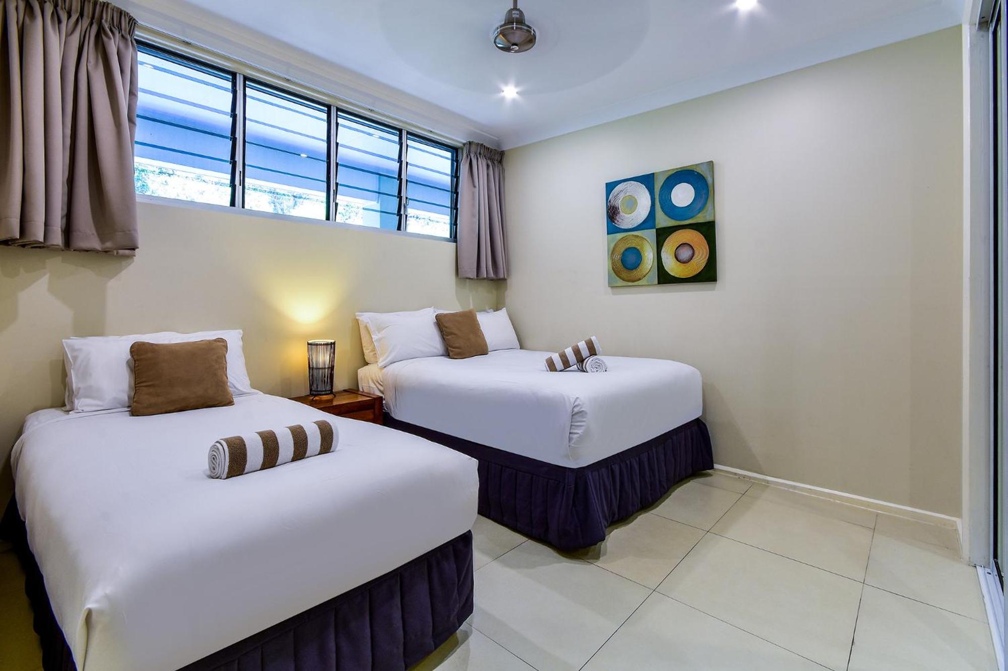 Hibiscus Lodge 203 - 2 Bedroom Resortside Apartment