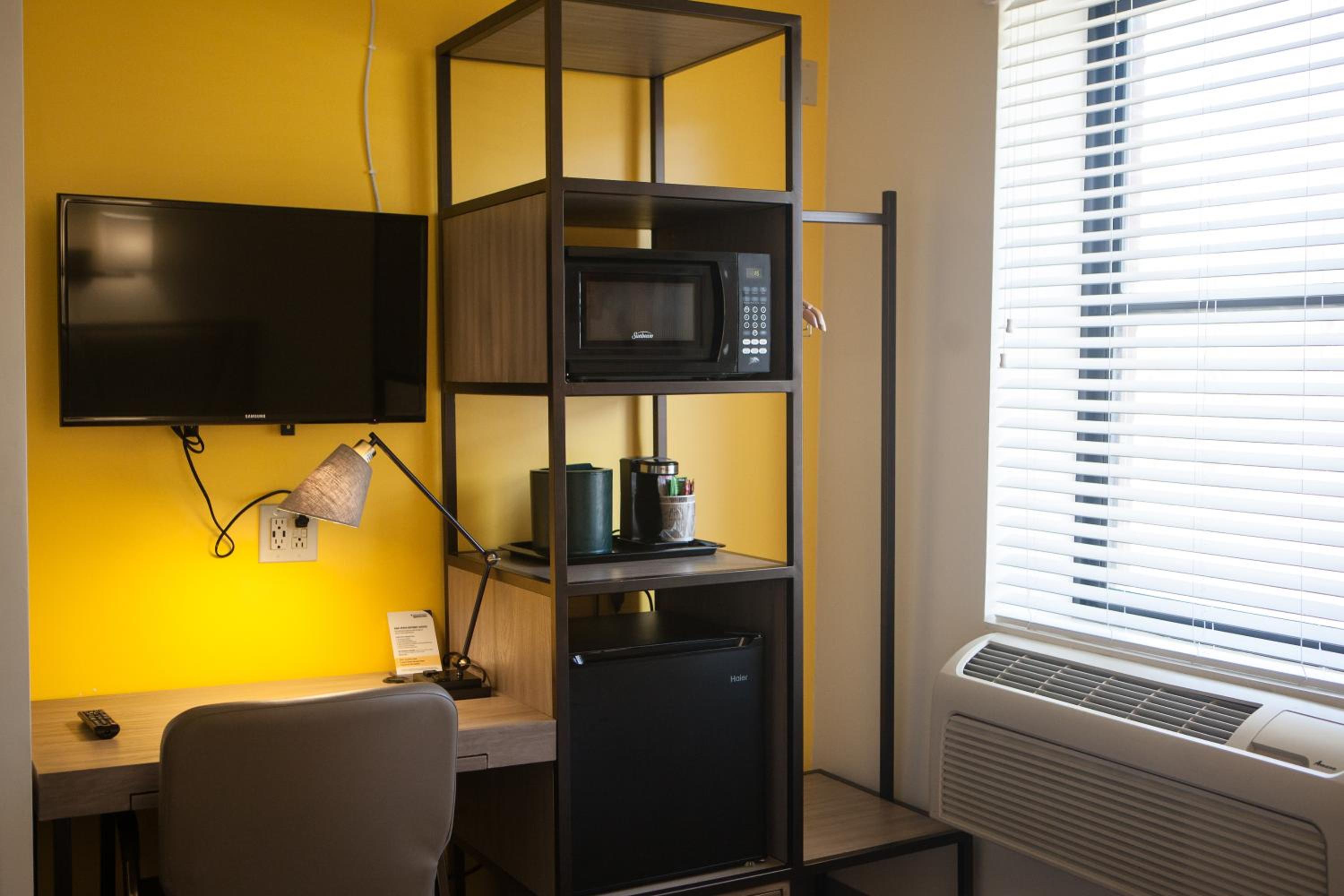 Twin Room with Two Twin Beds photo 3