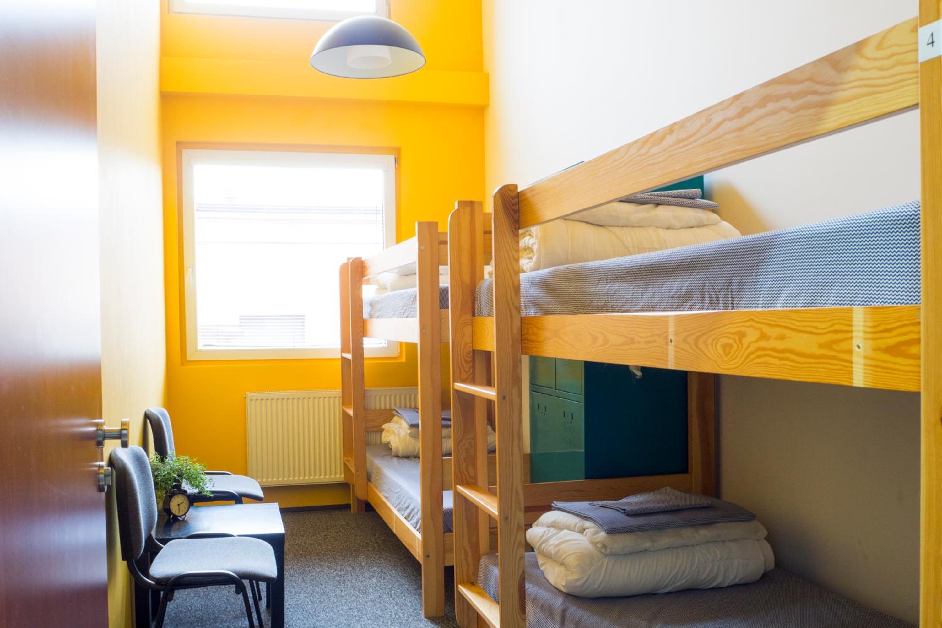 Bed in 4-Bed Mixed Dormitory Room photo 1