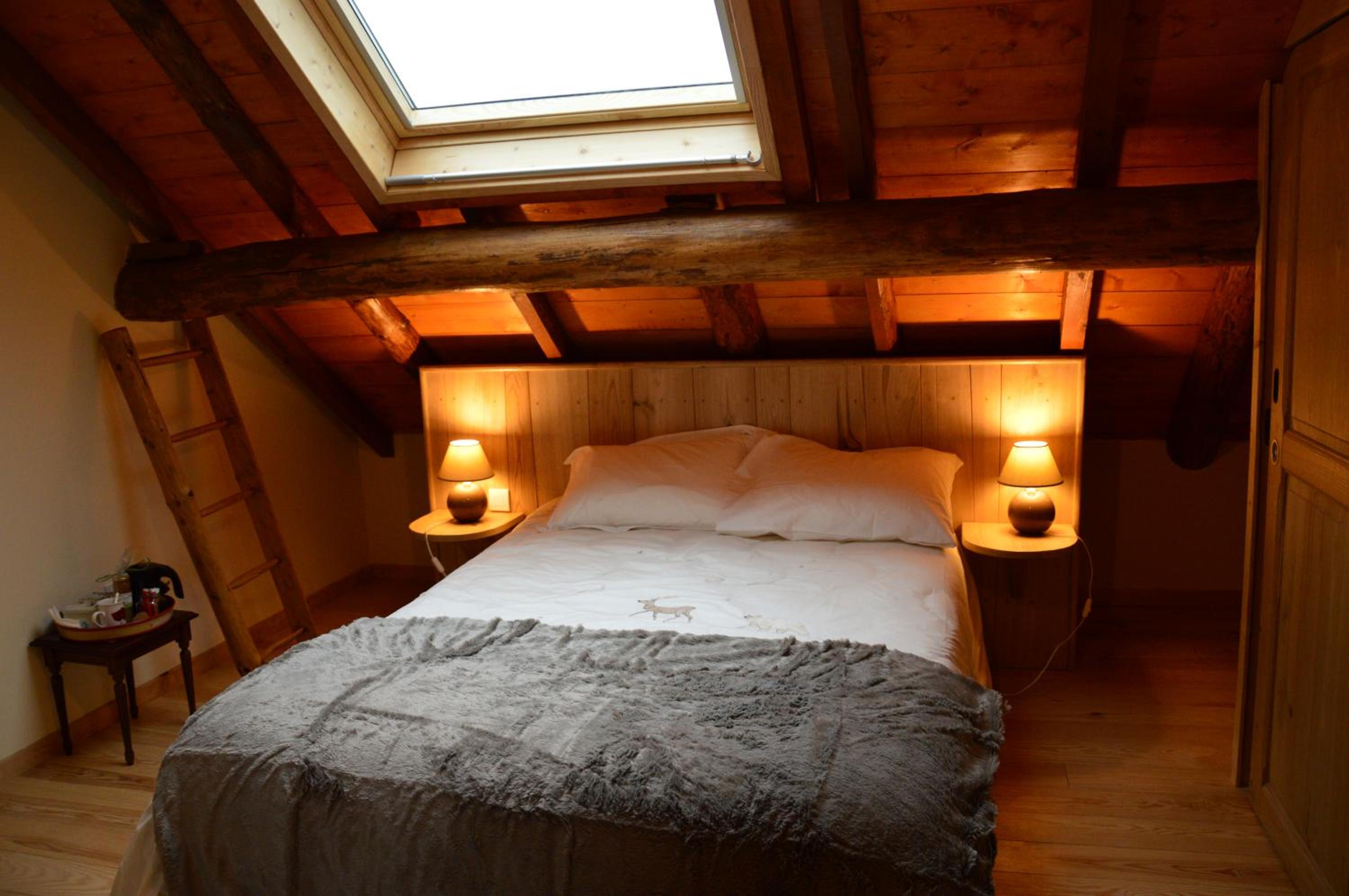 Double Room - Attic photo 2