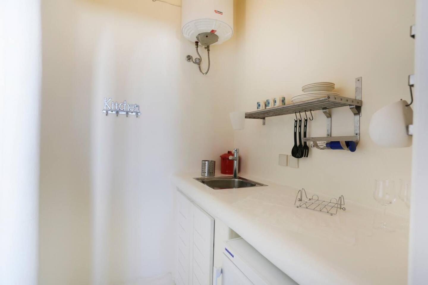 Blue Sea View Studio