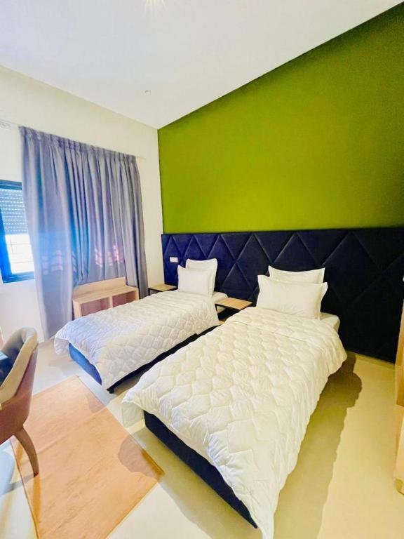 Double Room - Photo 3