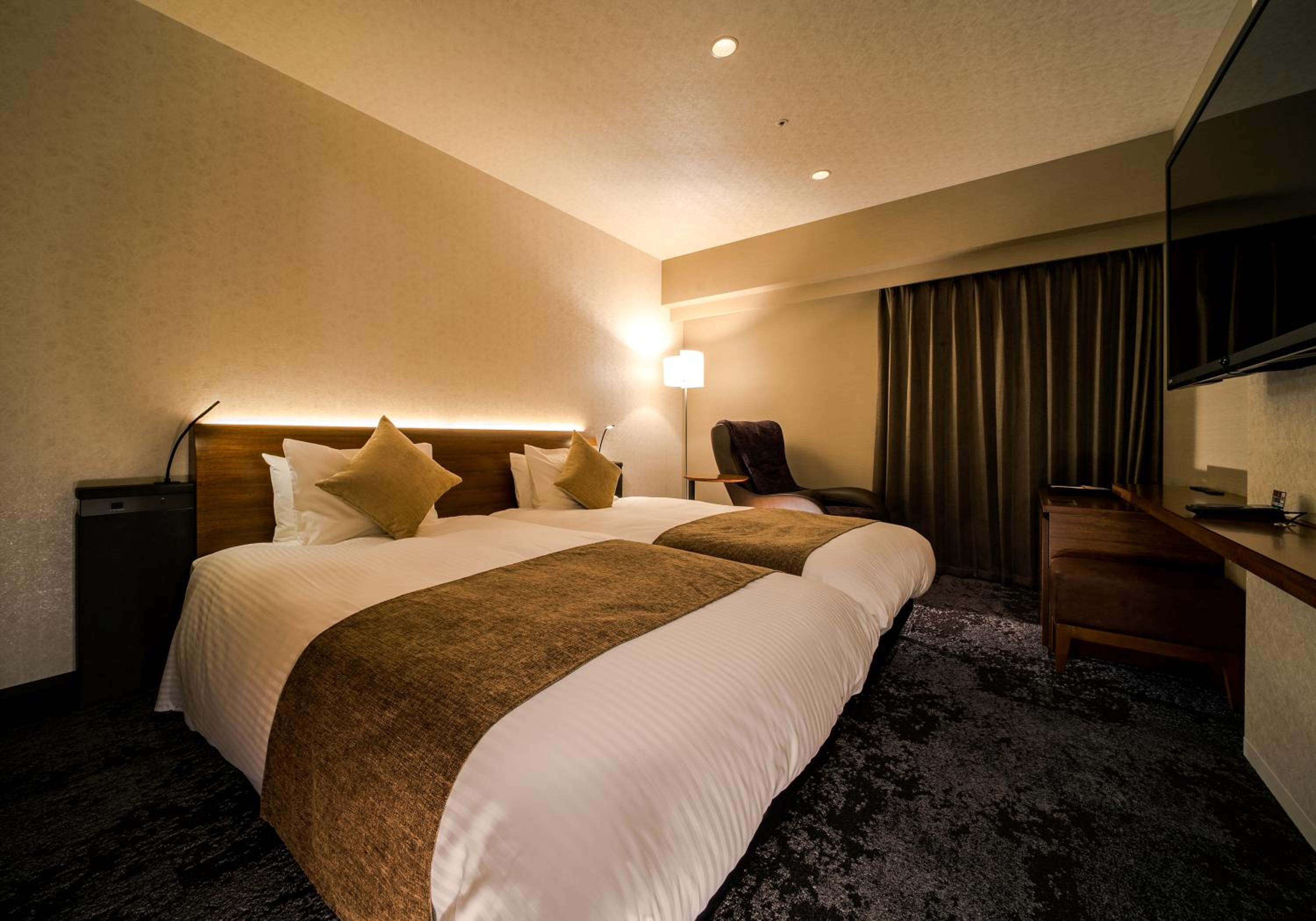 Deluxe Twin Room - Smoking photo 2
