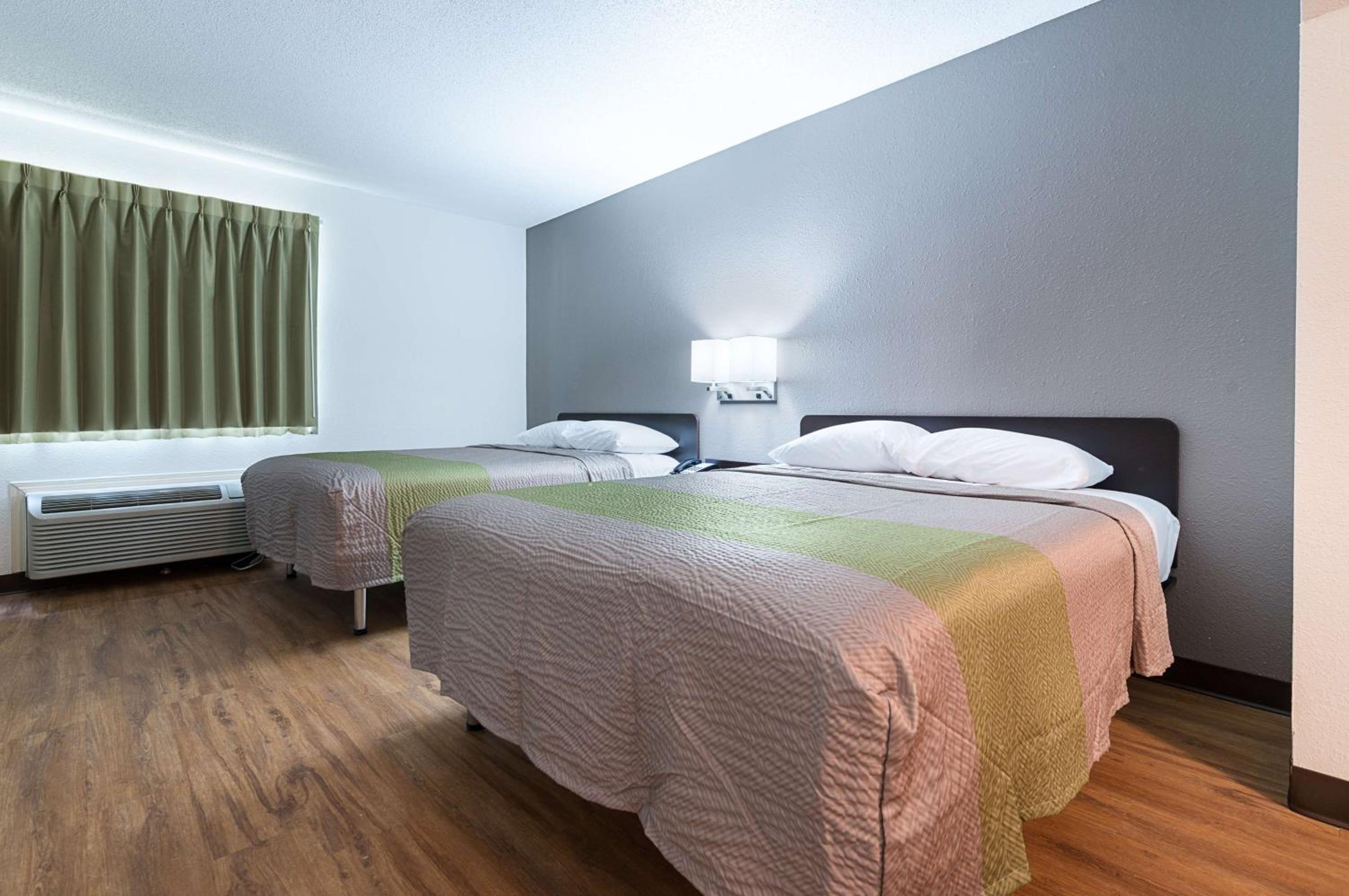 Motel 6-New Iberia, LA, Photo 9