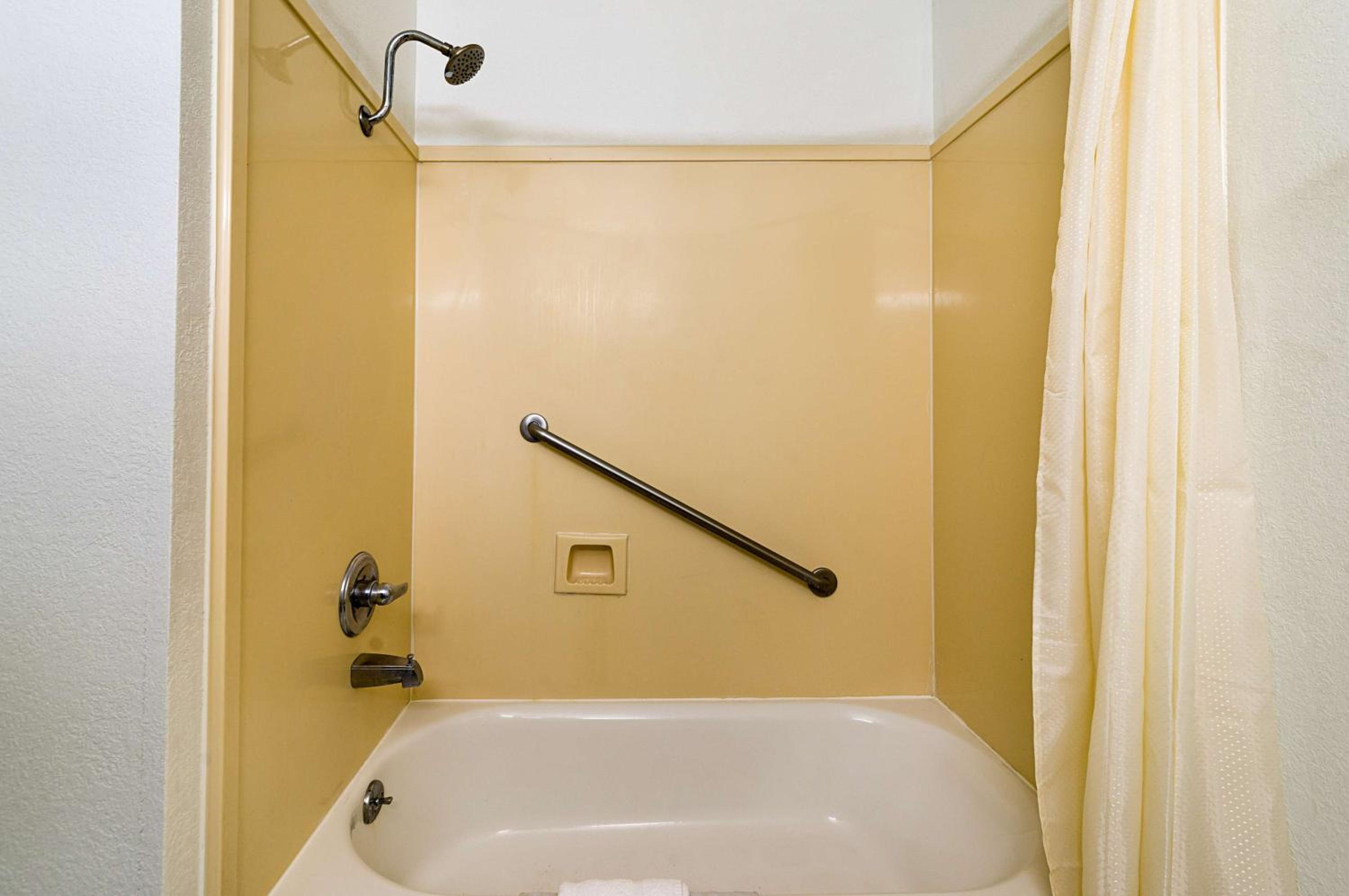Motel 6-New Iberia, LA, Photo 7