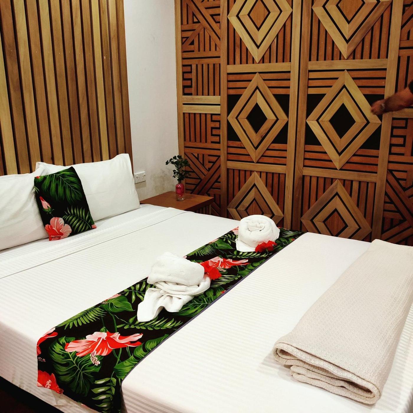Double Room with Balcony and Sea View