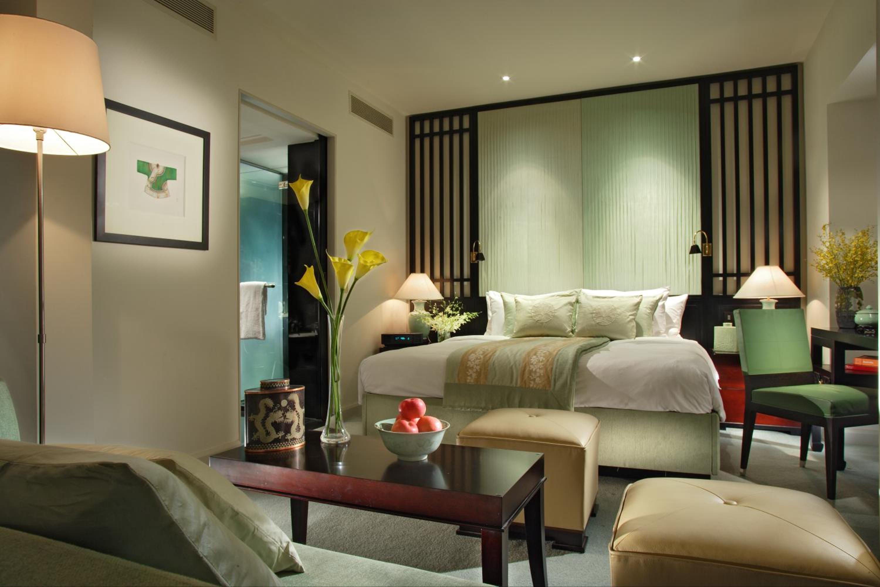 Signature Premier King Room