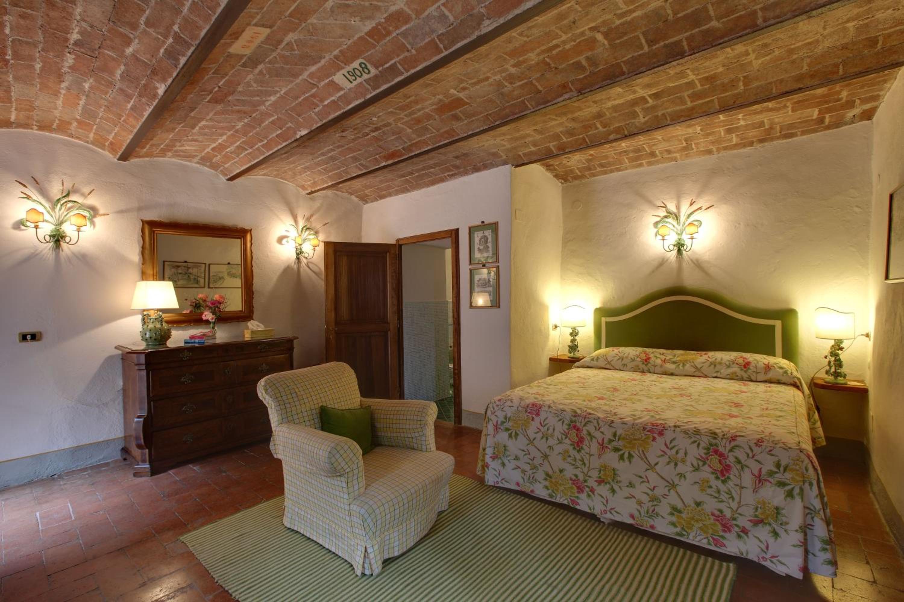 Superior Double Room - Photo 14