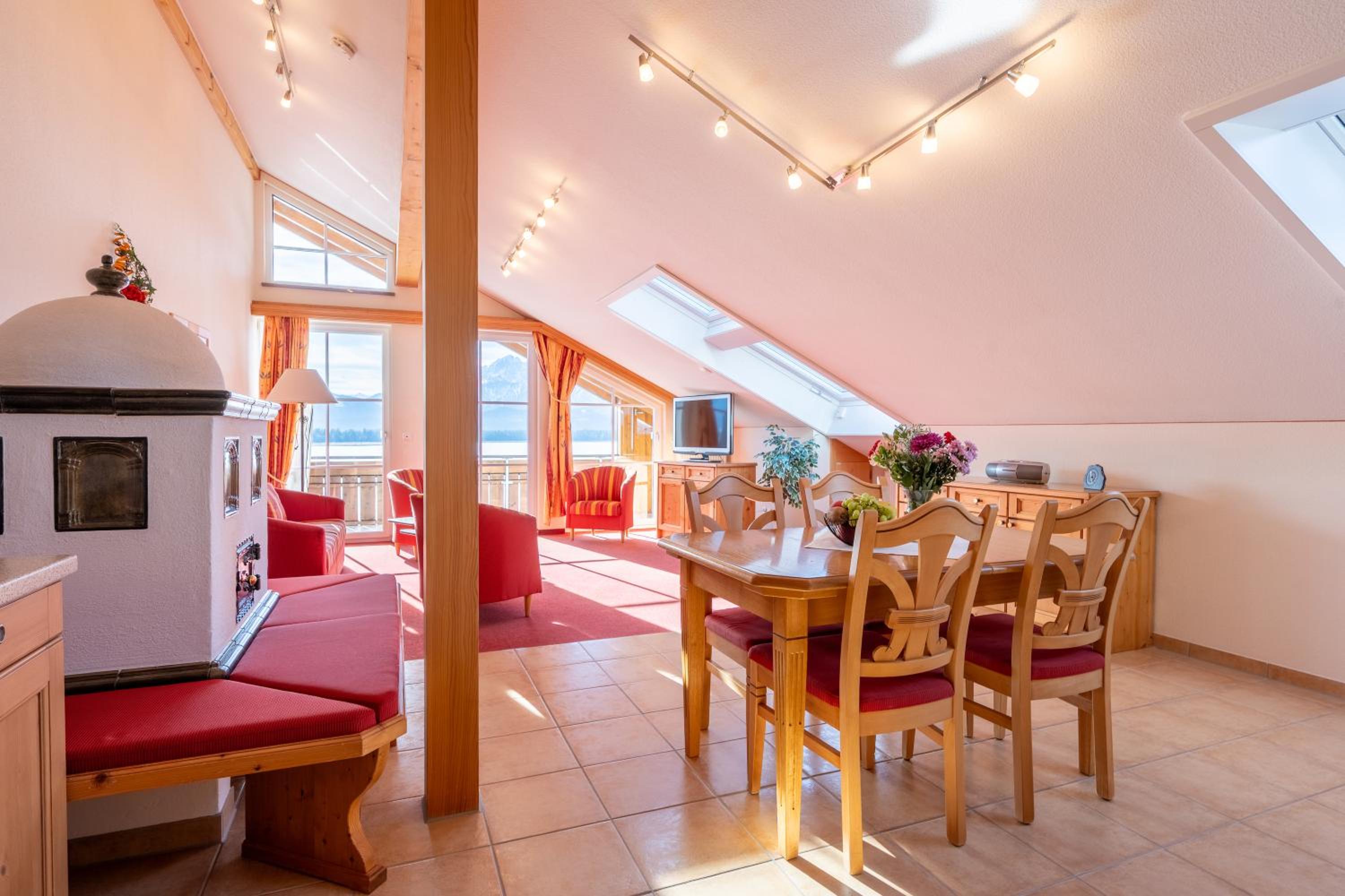 Ferienwohnung Typ Säuling Suite 924 mit Seeblick photo 1