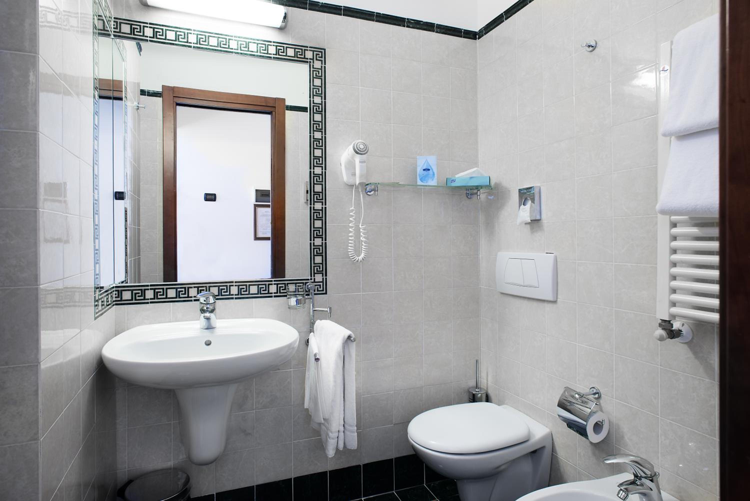 Double Room (1 Adult) photo 3