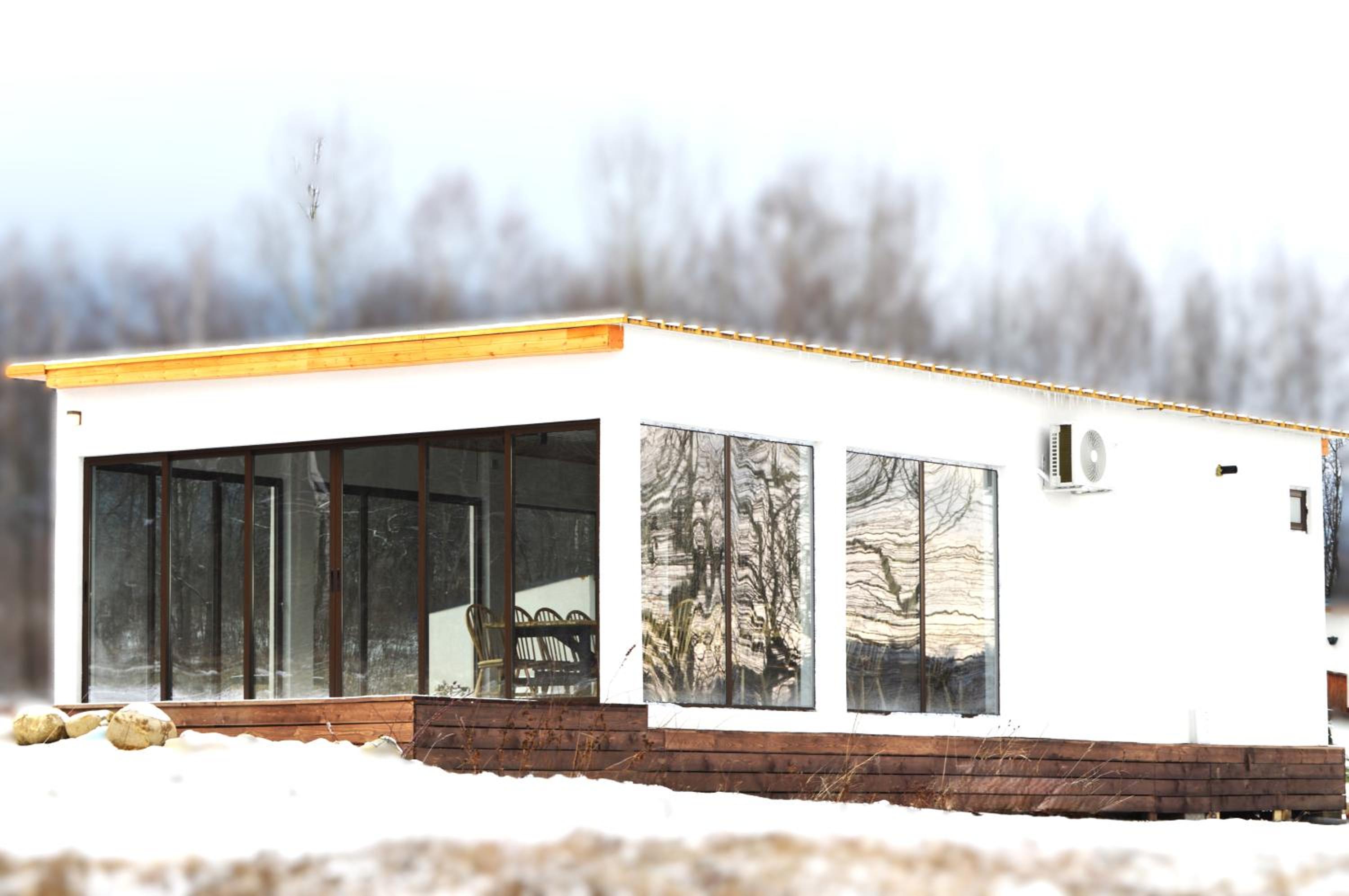 Bungalow with Patio photo 3