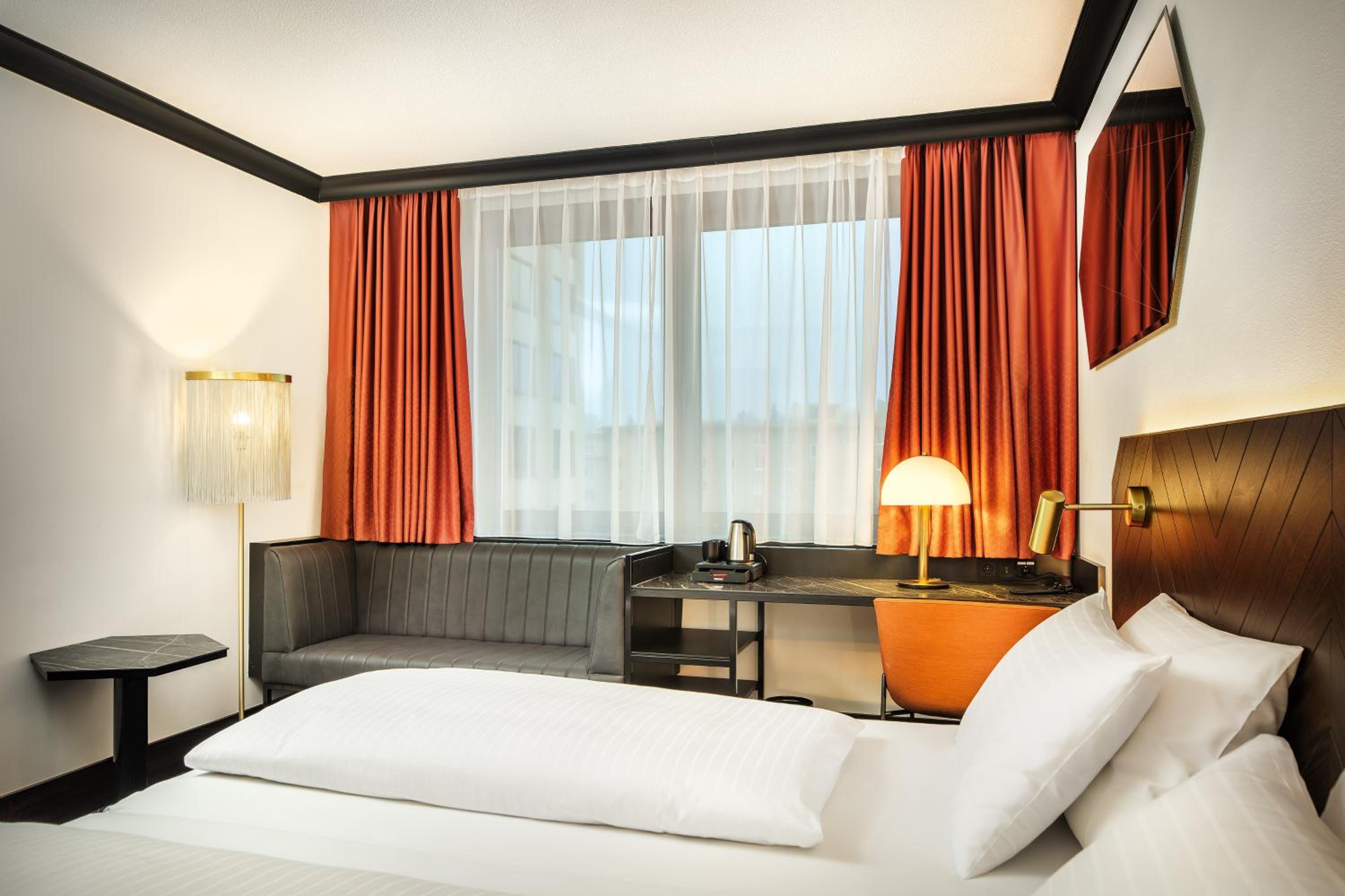 Deluxe Family Connecting Room